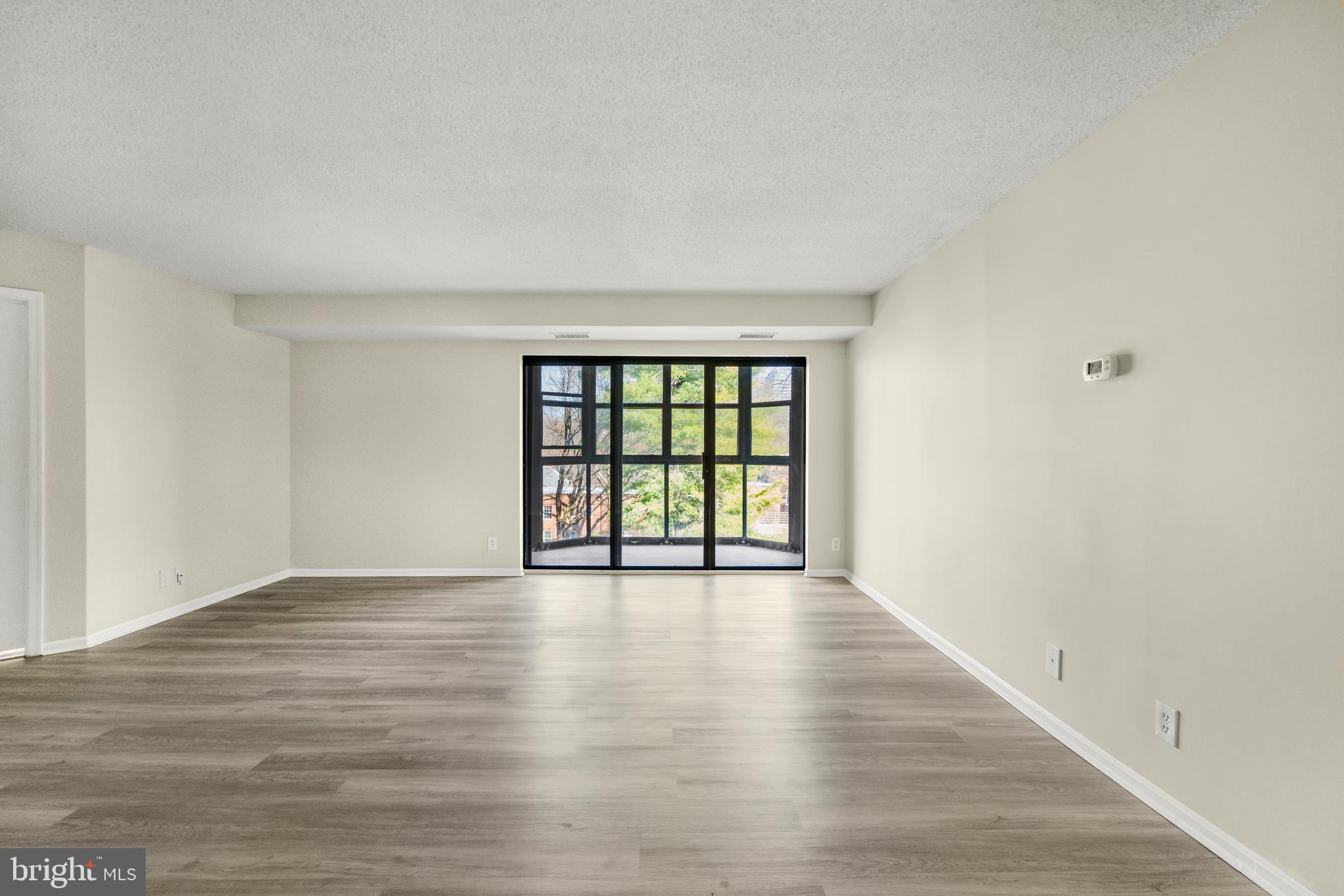 ASTORIA - Residential