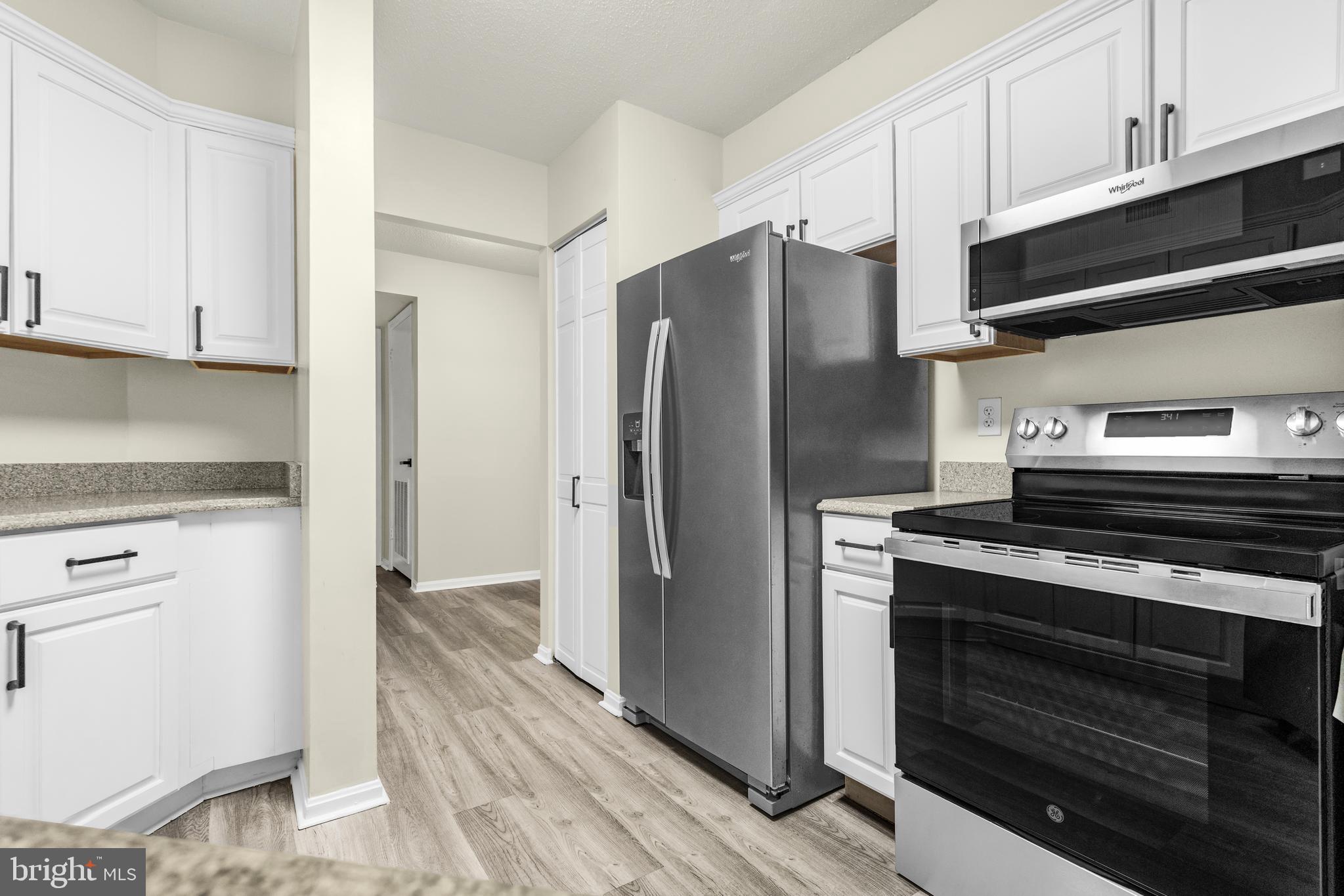 ASTORIA - Residential