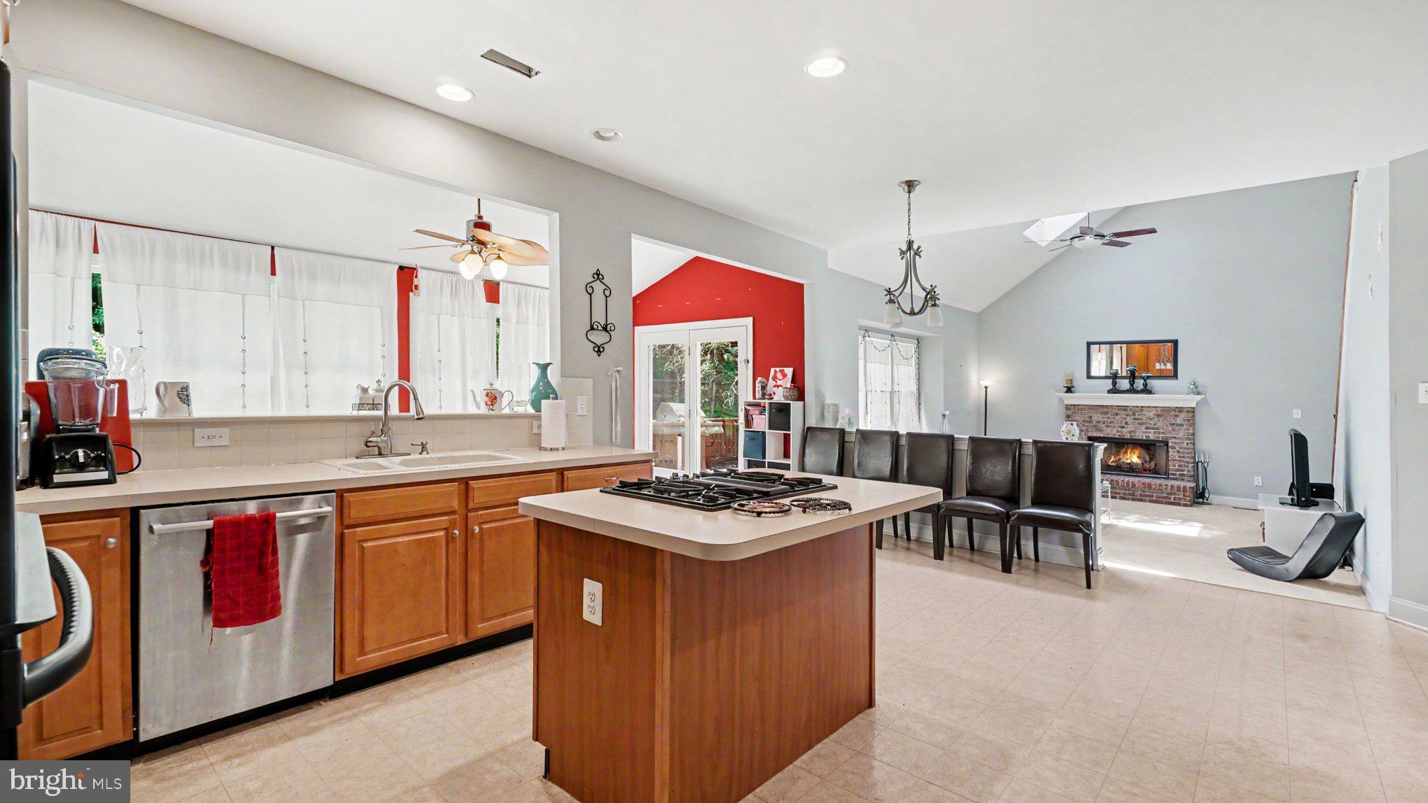 VALLEY FORGE WOODS - Residential