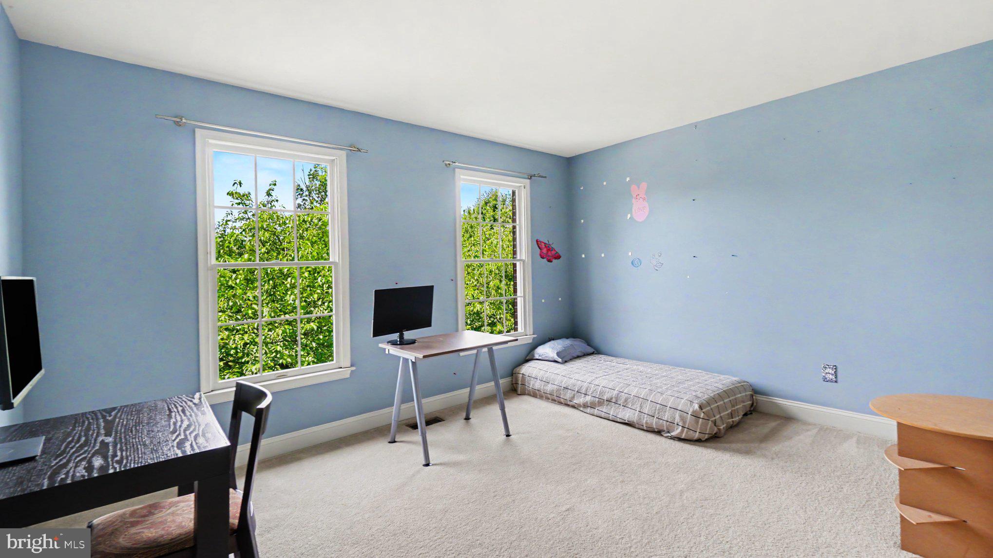 VALLEY FORGE WOODS - Residential