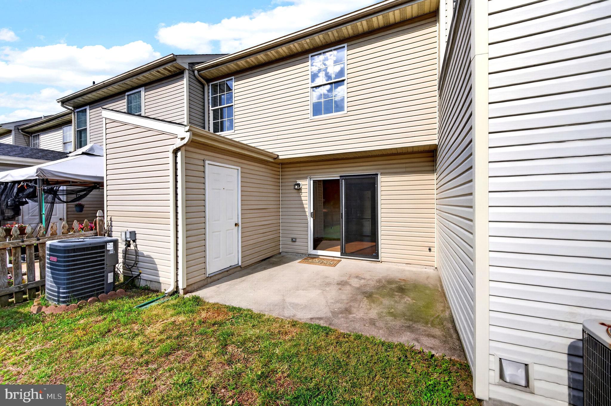 CHESAPEAKE LANDING - Residential