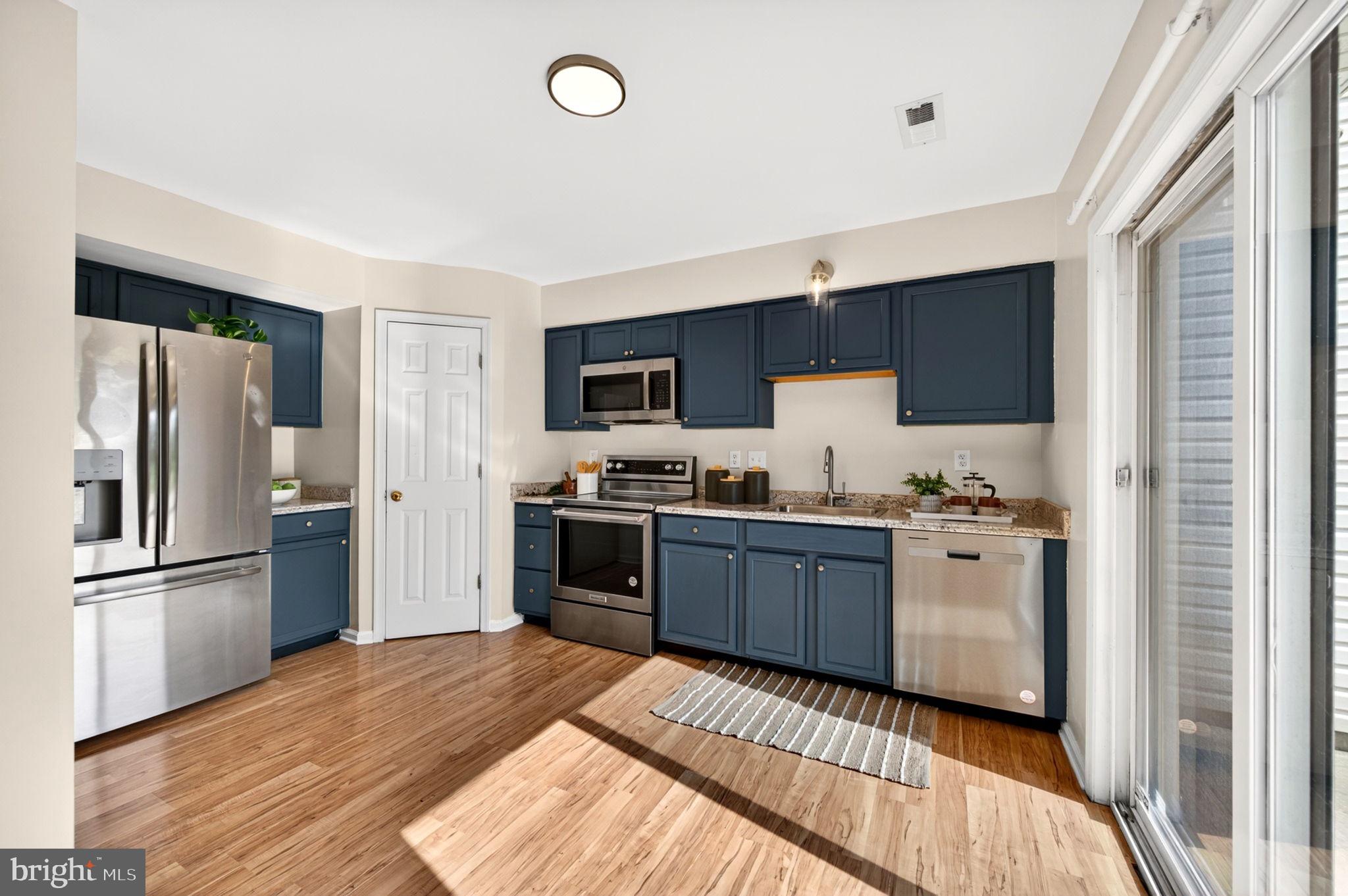 CHESAPEAKE LANDING - Residential