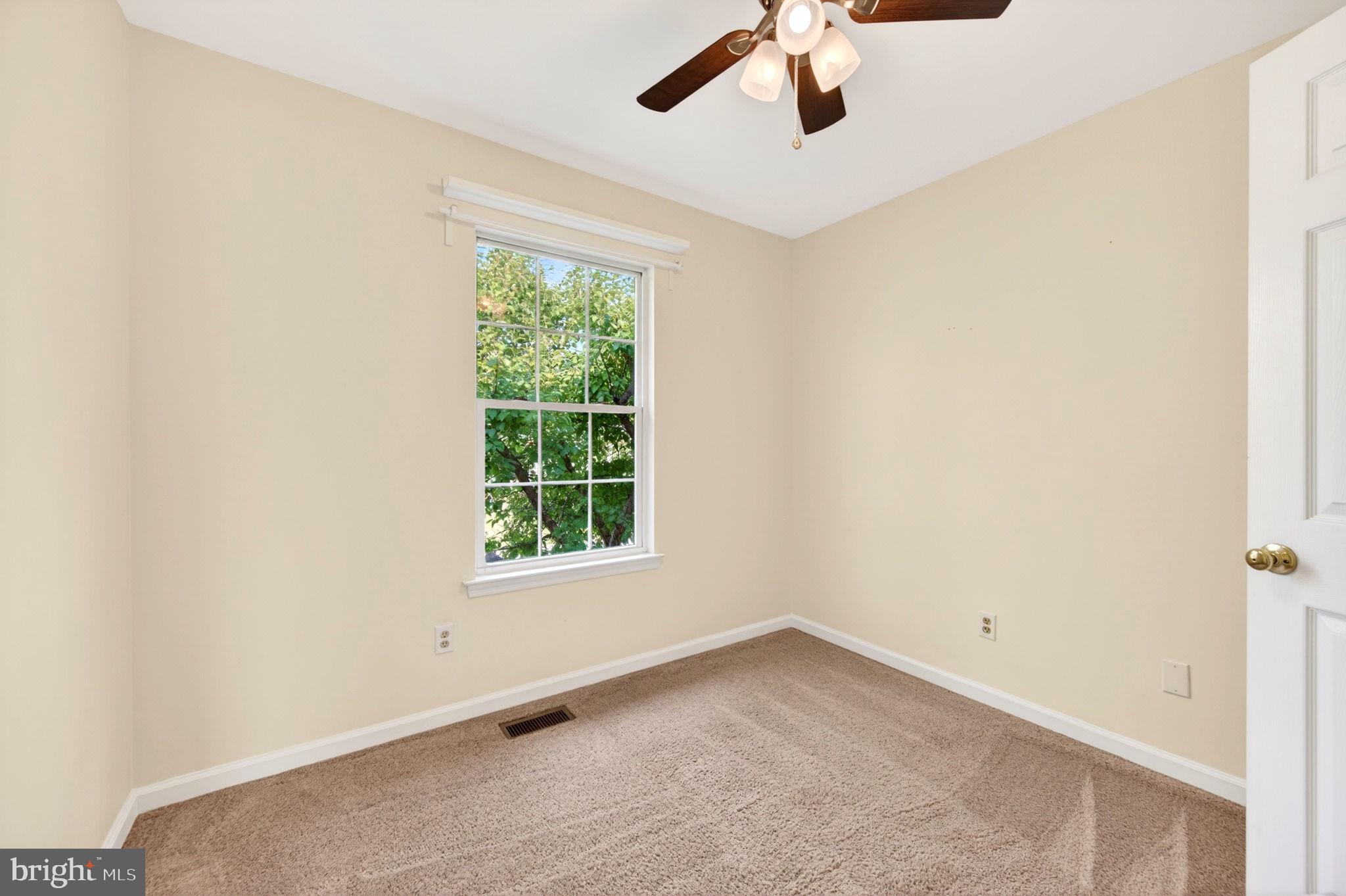 CHESAPEAKE LANDING - Residential