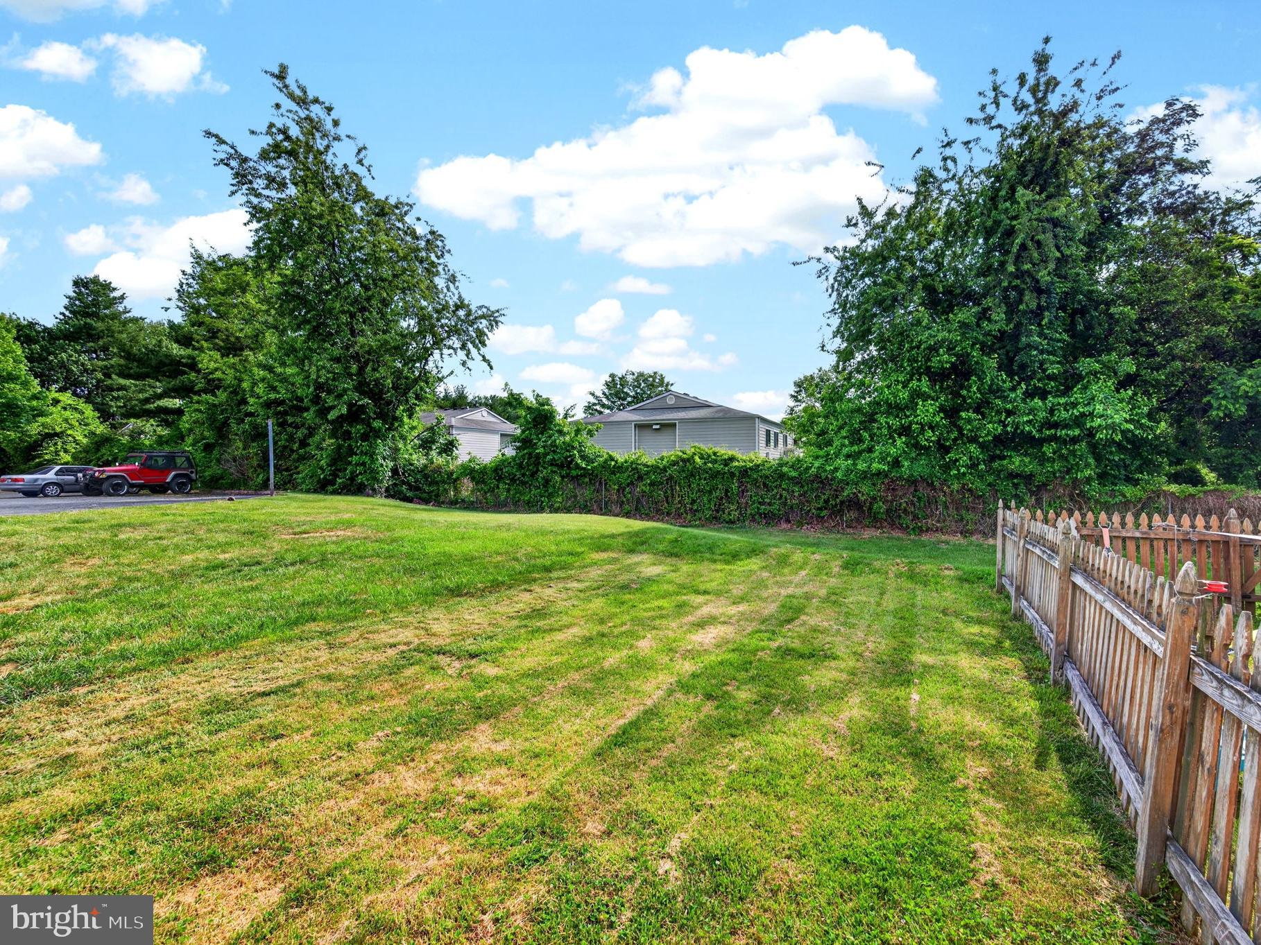 CHESAPEAKE LANDING - Residential
