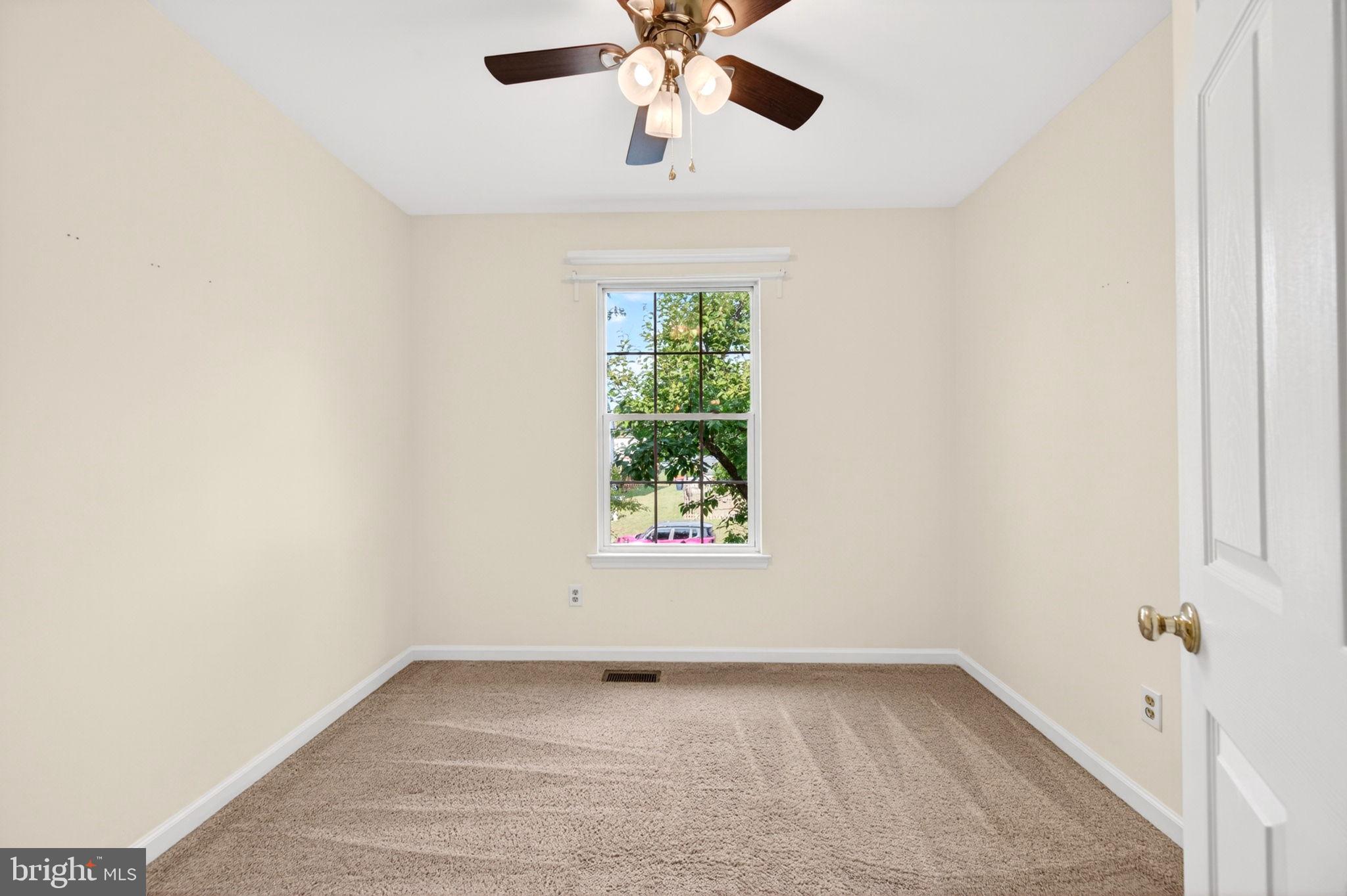 CHESAPEAKE LANDING - Residential