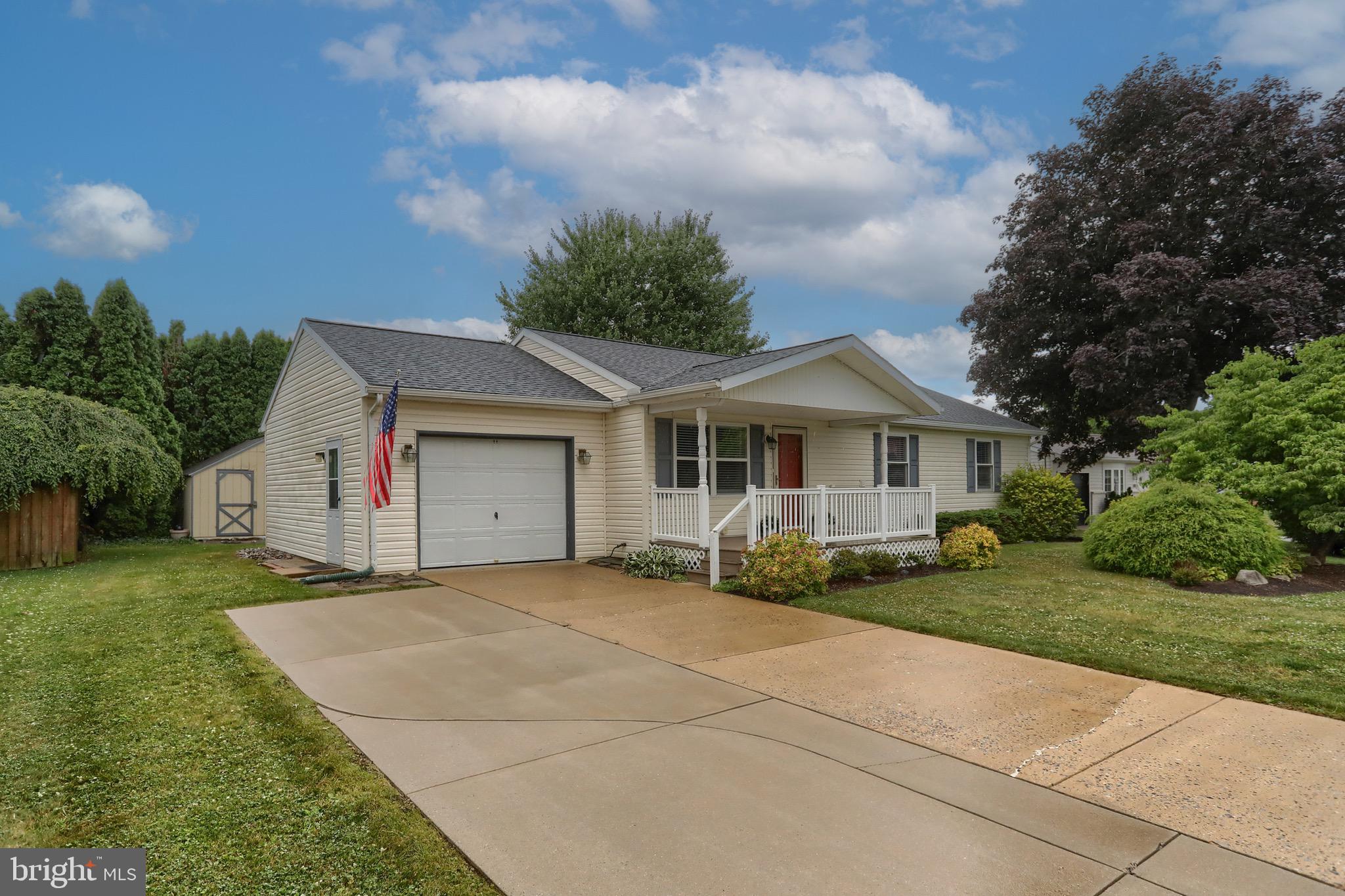 HENRY HOUCK LANE AREA - Residential
