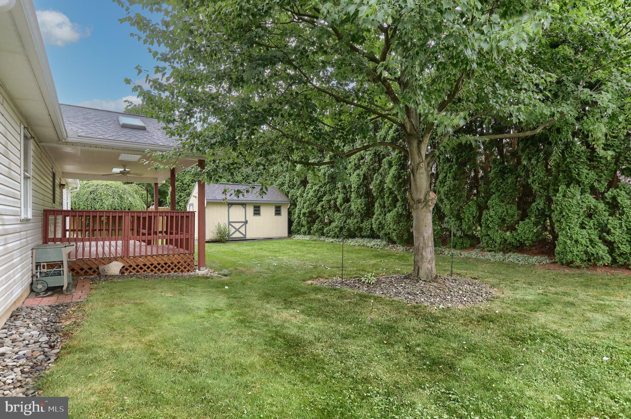 HENRY HOUCK LANE AREA - Residential