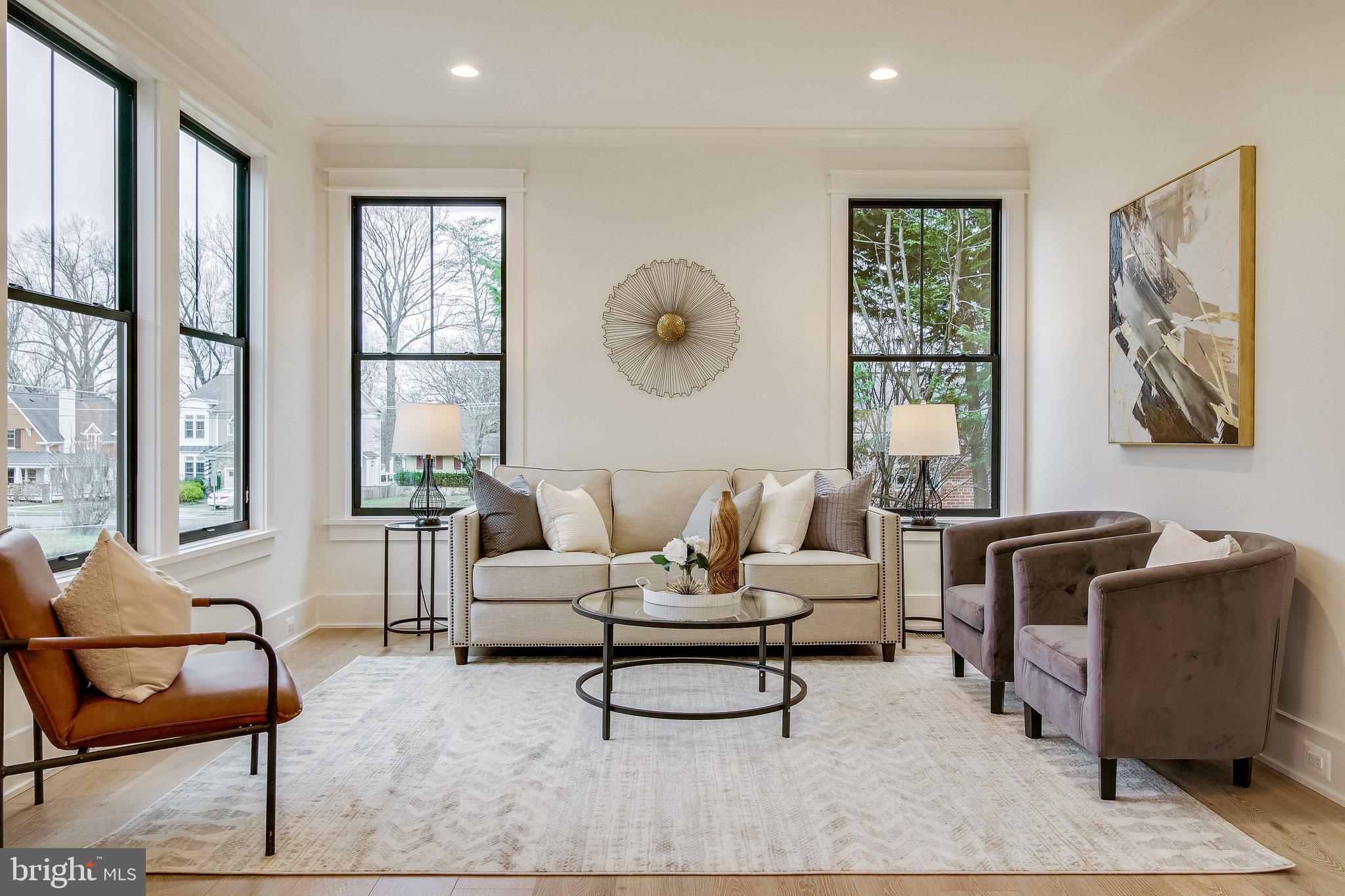 WESTWOOD MANOR - Residential