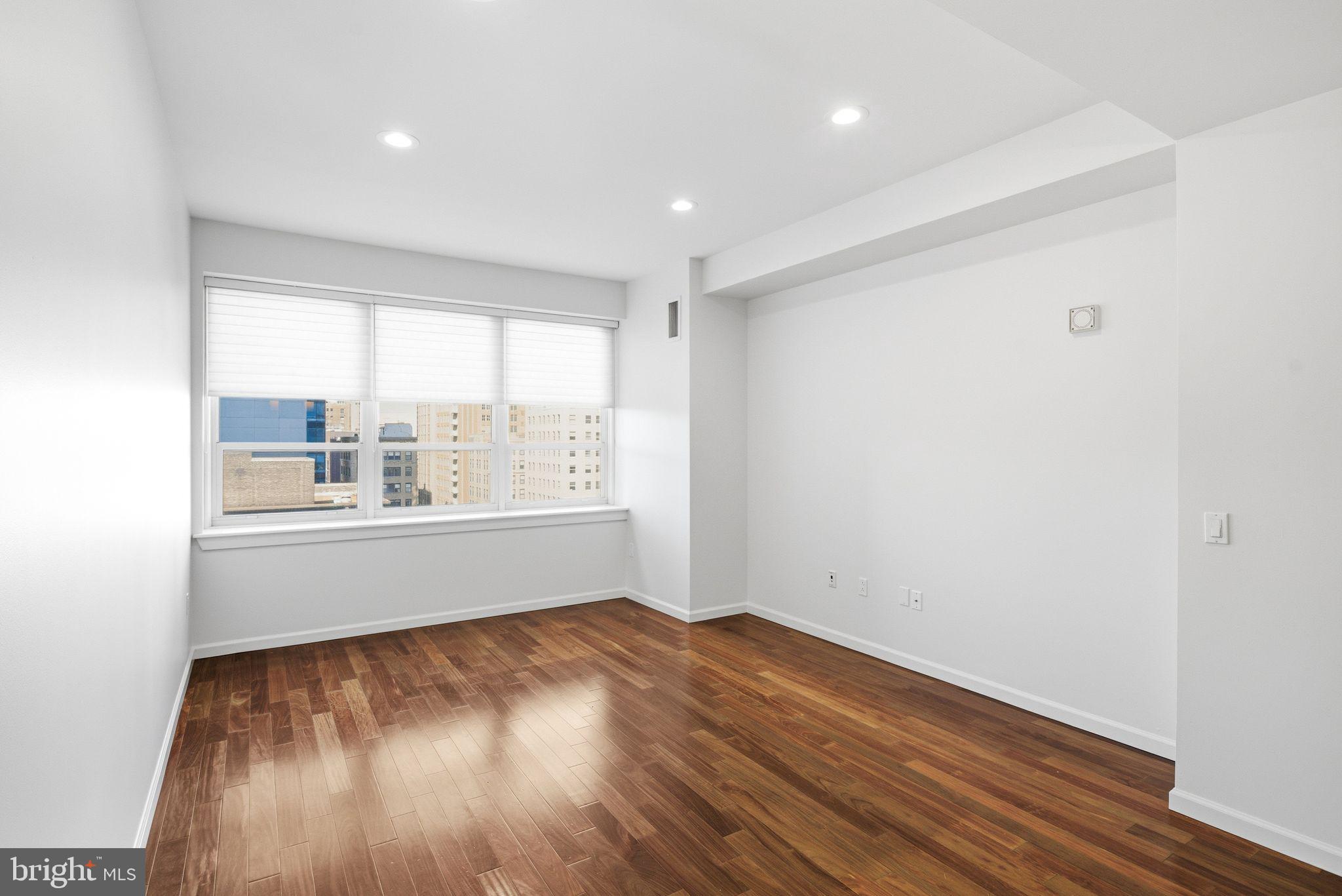 CENTER CITY - Residential