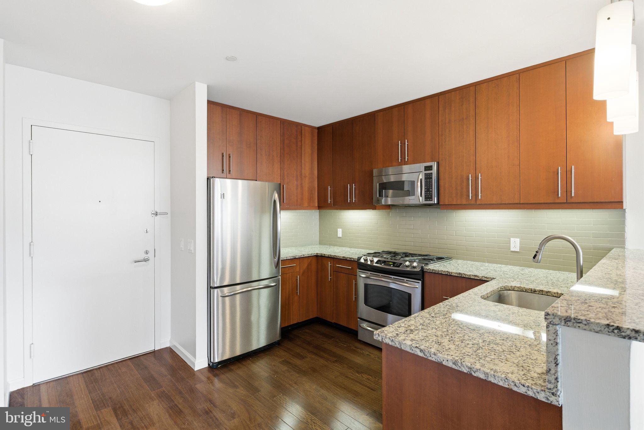 CENTER CITY - Residential