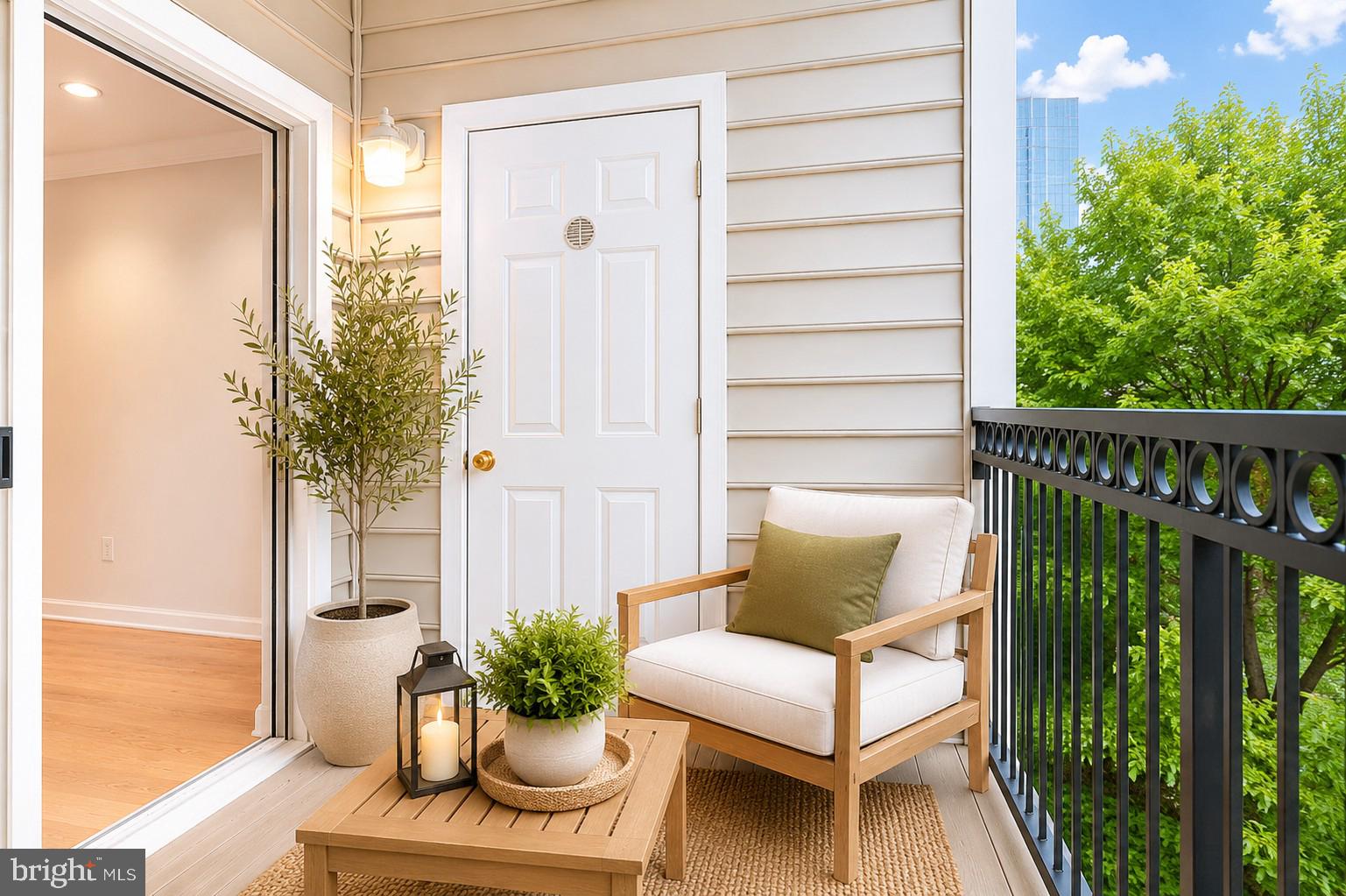 GATES OF MCLEAN - Residential