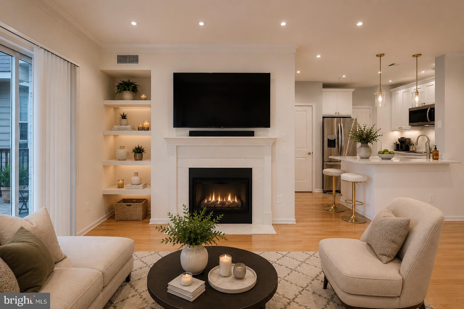 GATES OF MCLEAN - Residential