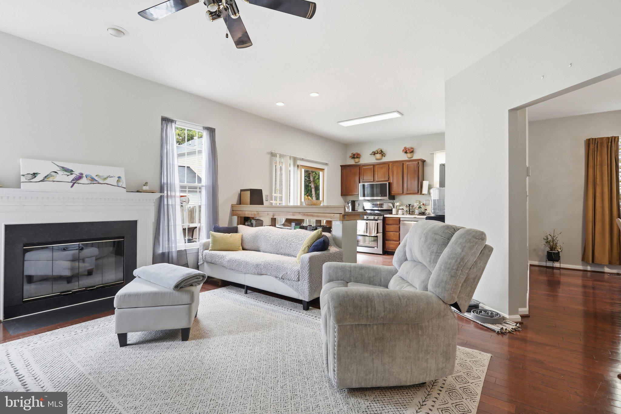 MEADOWGATE - Residential
