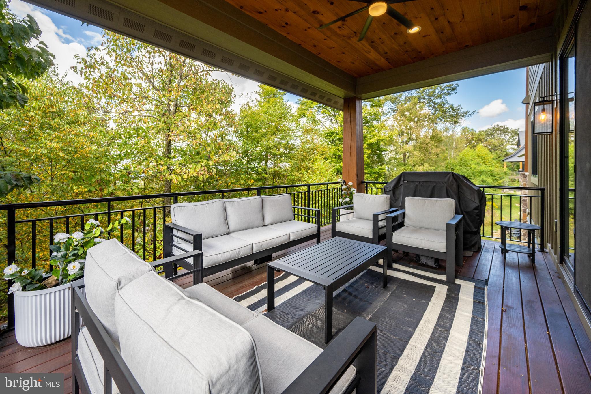 RIDGE RUN AT NORTH CAMP - Residential