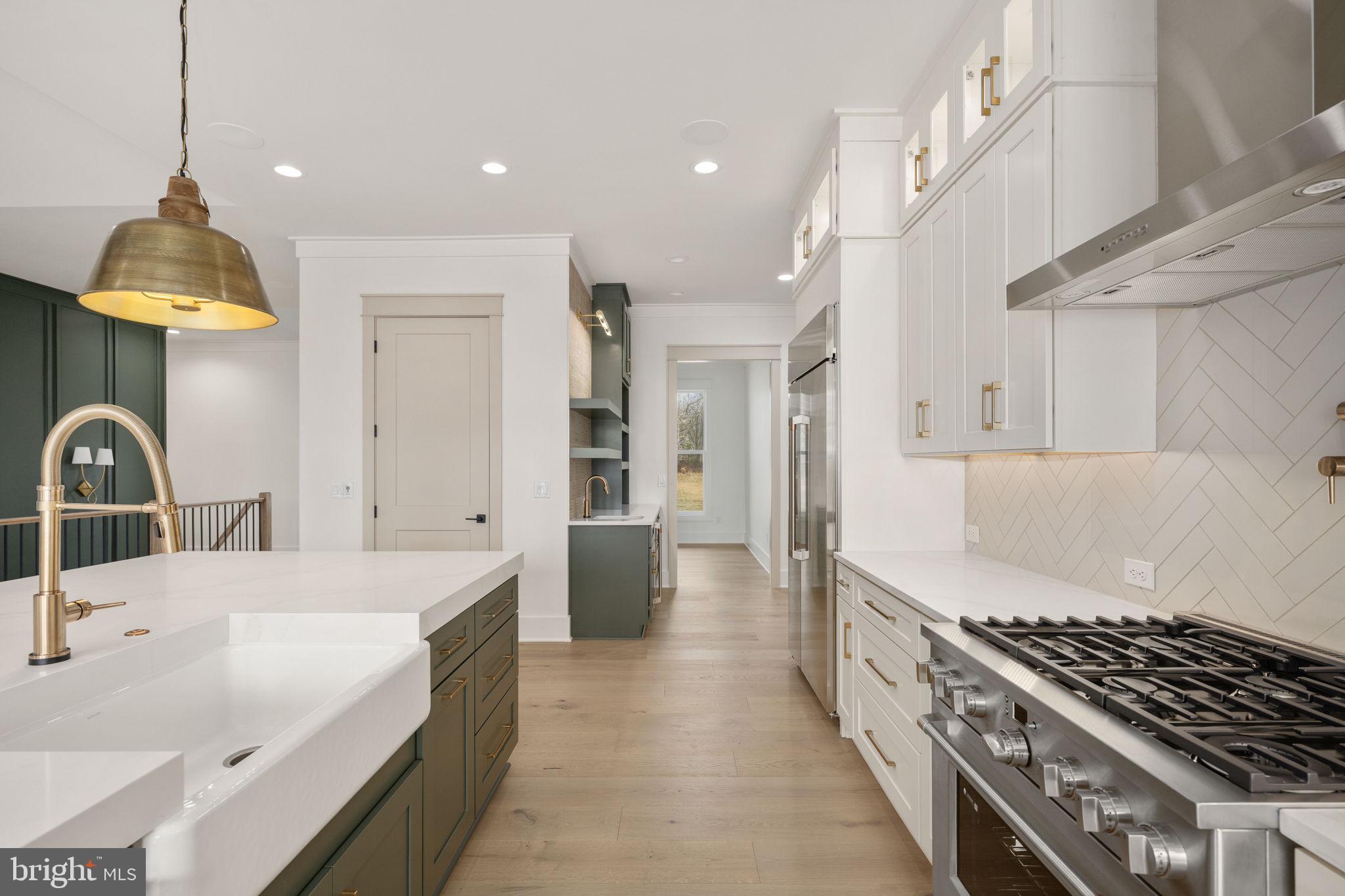 ROSNI ESTATES - Residential
