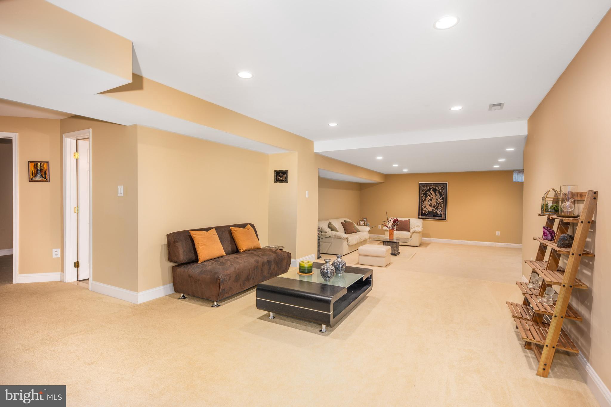 PINEY GLEN VILLAGE - Residential