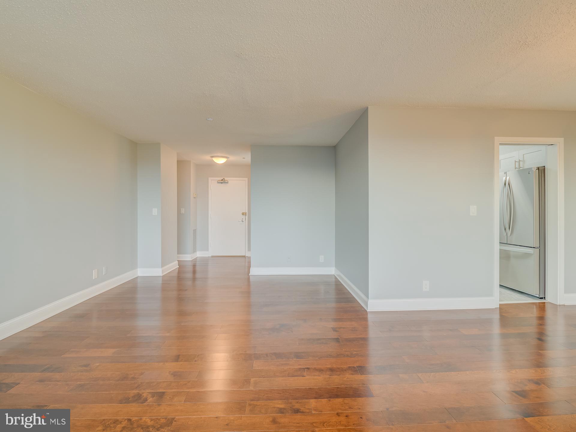 SKYLINE SQUARE CONDO - Residential Lease