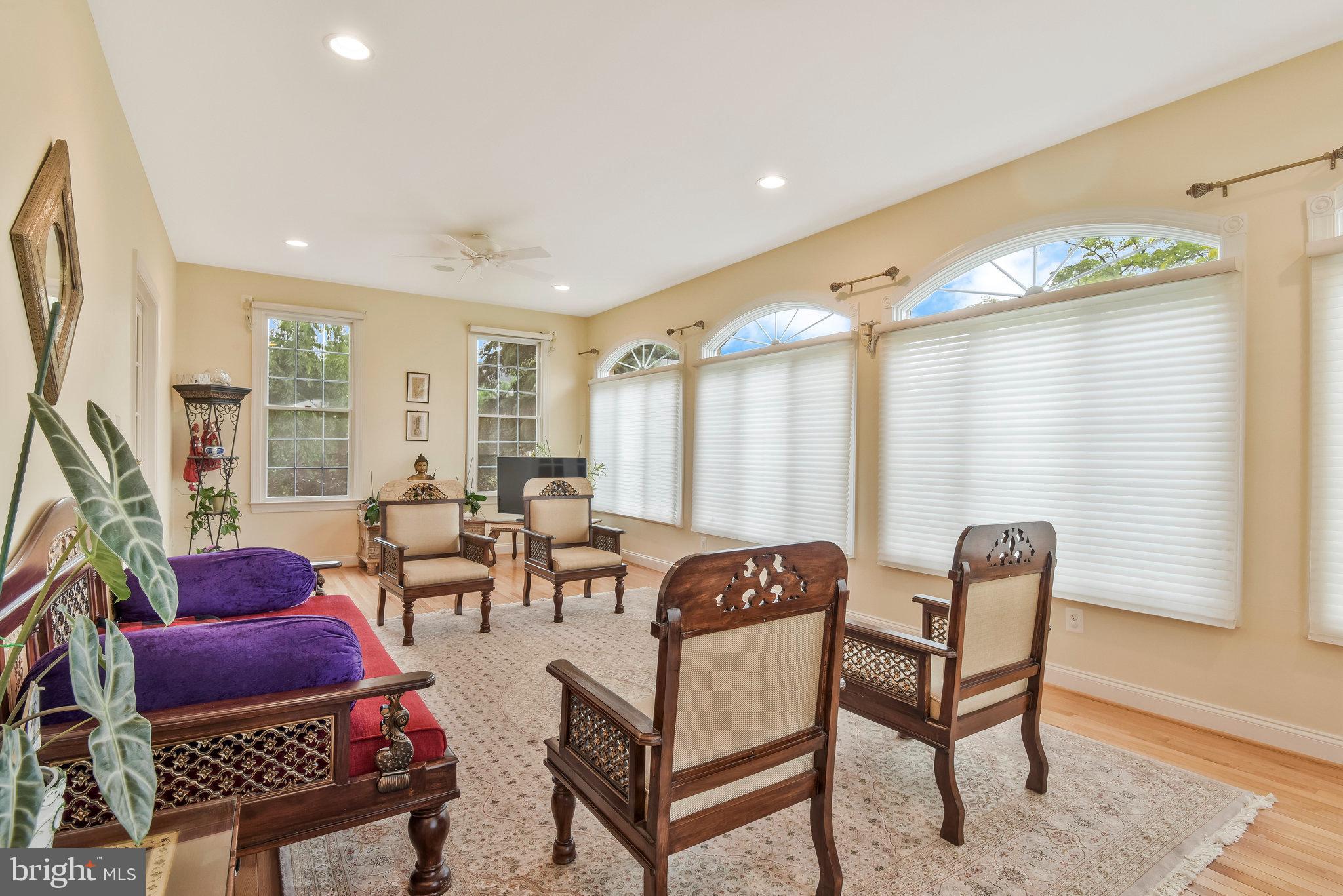 BELMONT COUNTRY CLUB - Residential