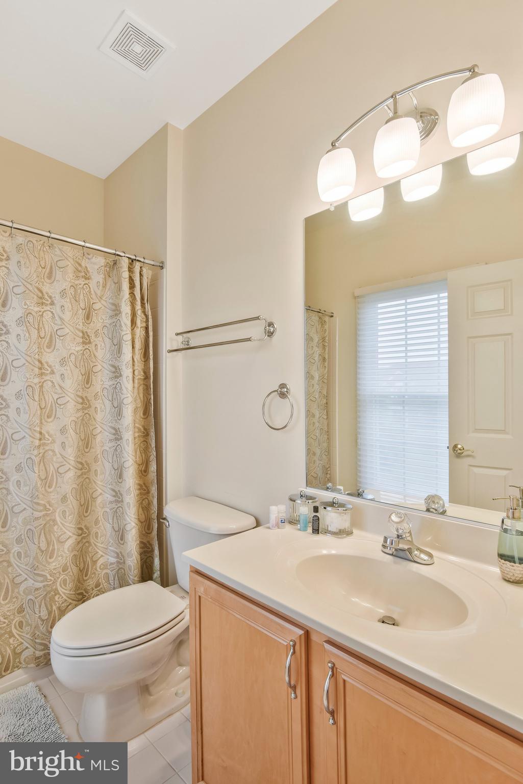BELMONT COUNTRY CLUB - Residential