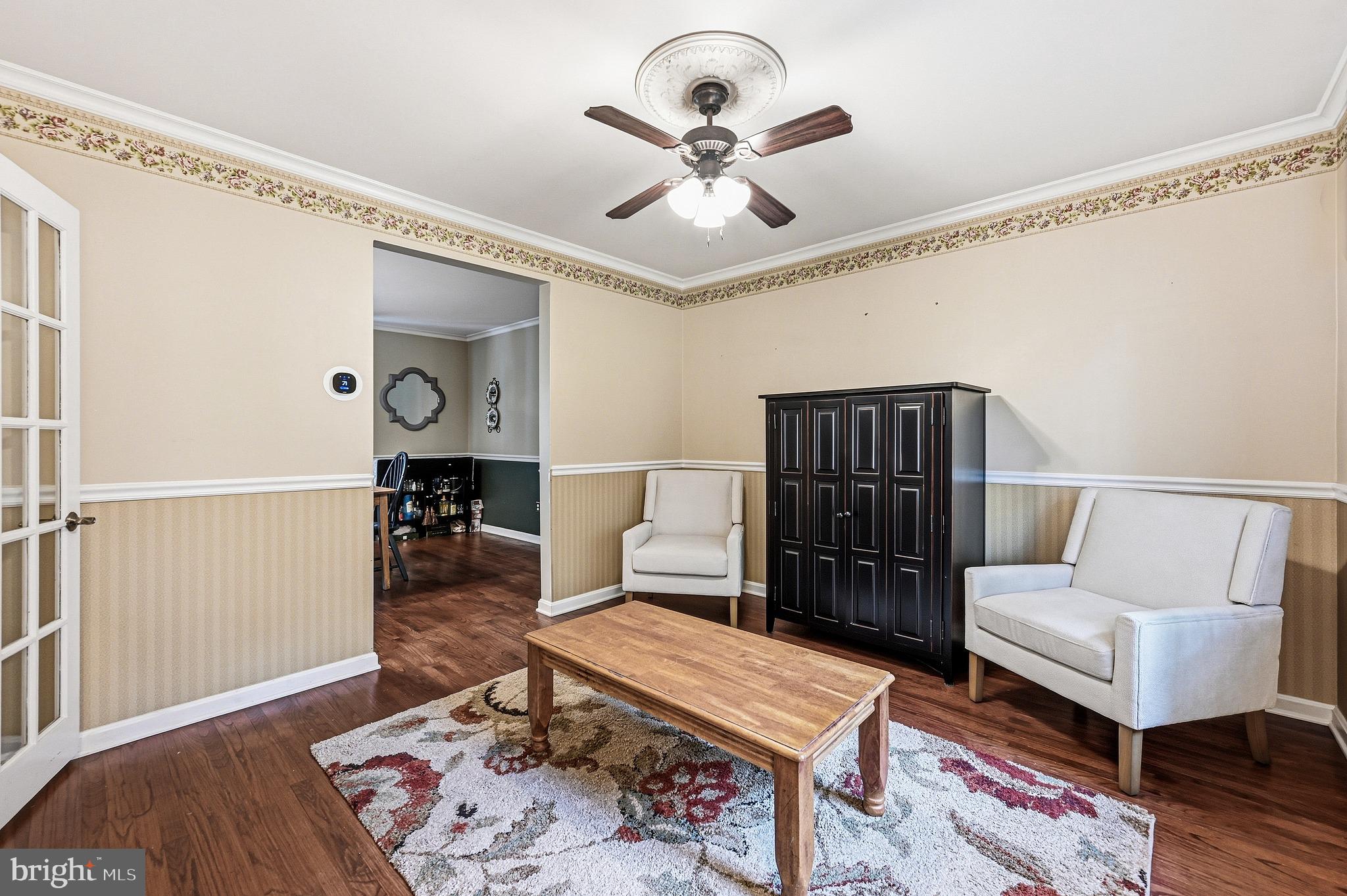 MEETINGHOUSE VIL - Residential