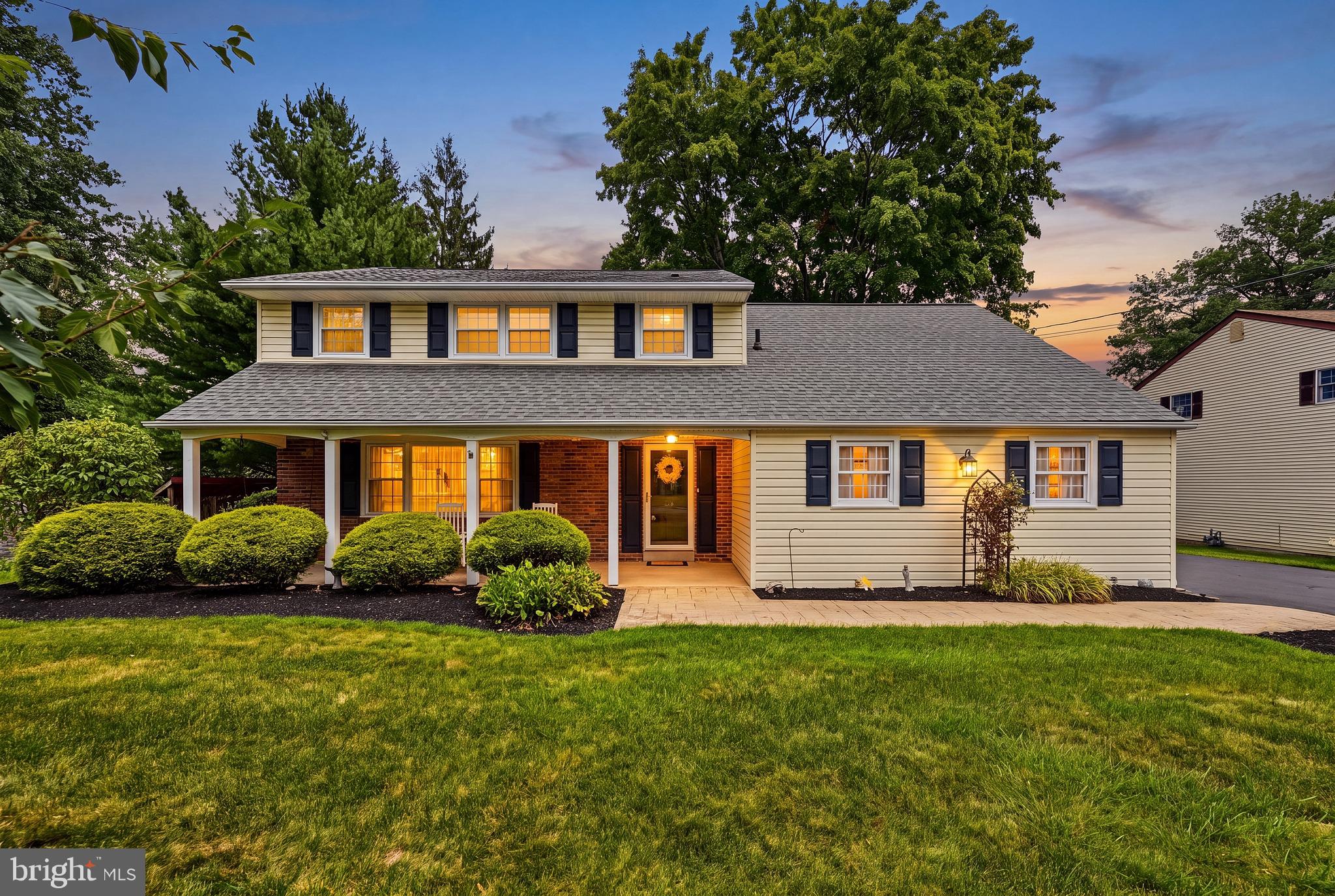MEETINGHOUSE VIL - Residential