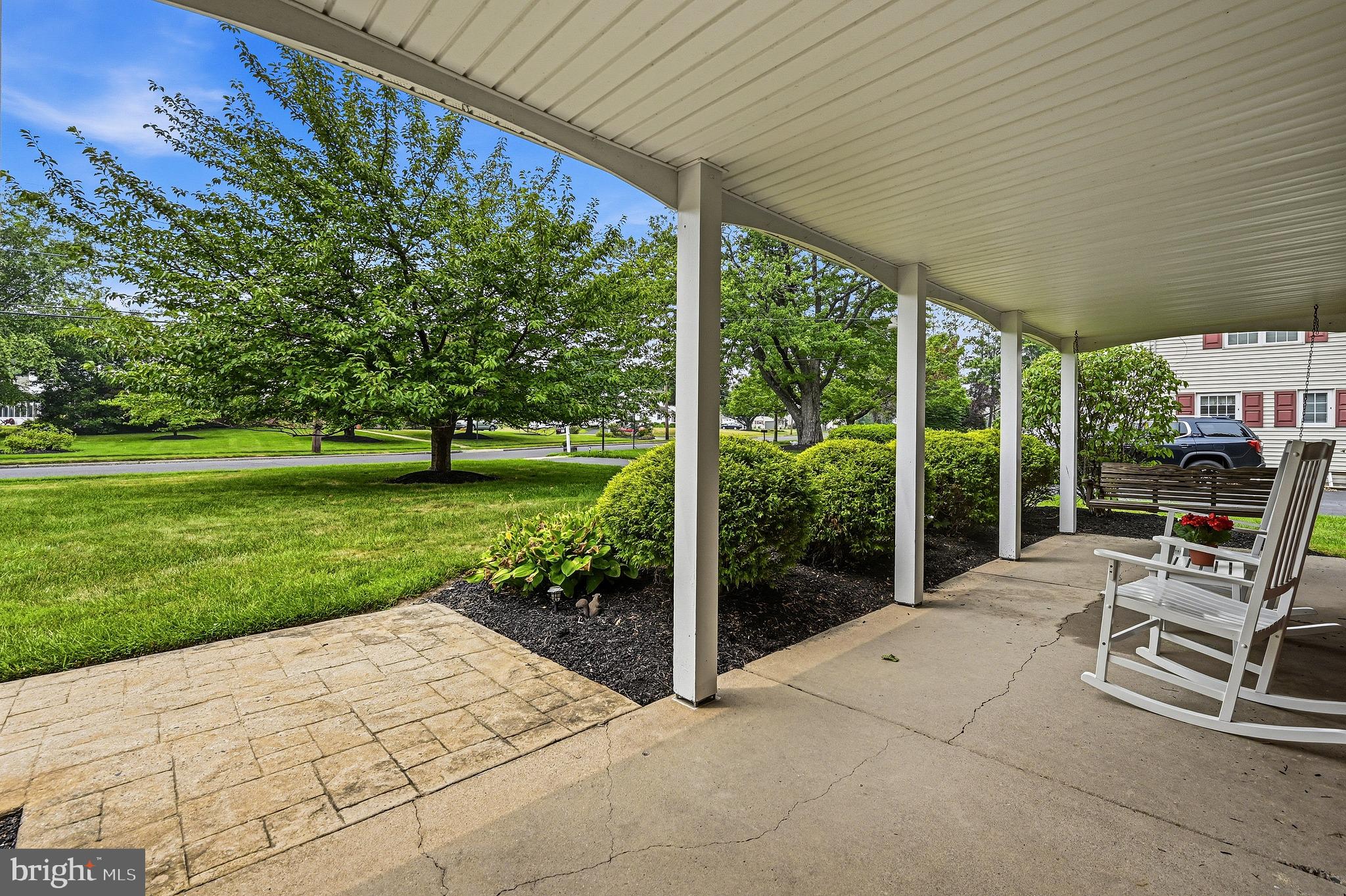 MEETINGHOUSE VIL - Residential