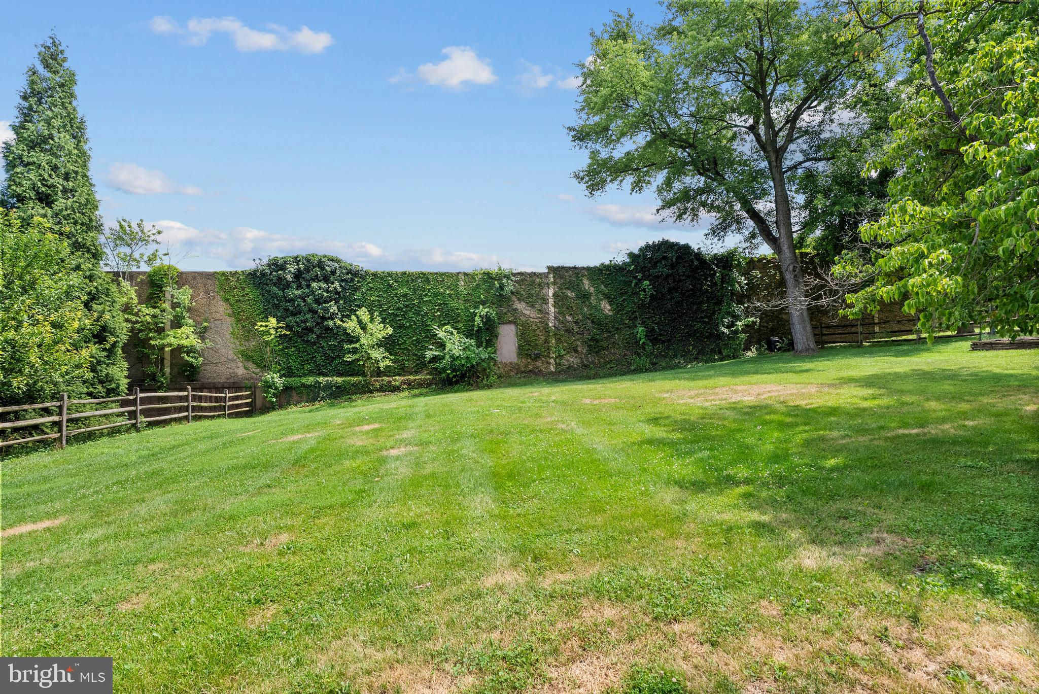SEMINARY RIDGE - Residential