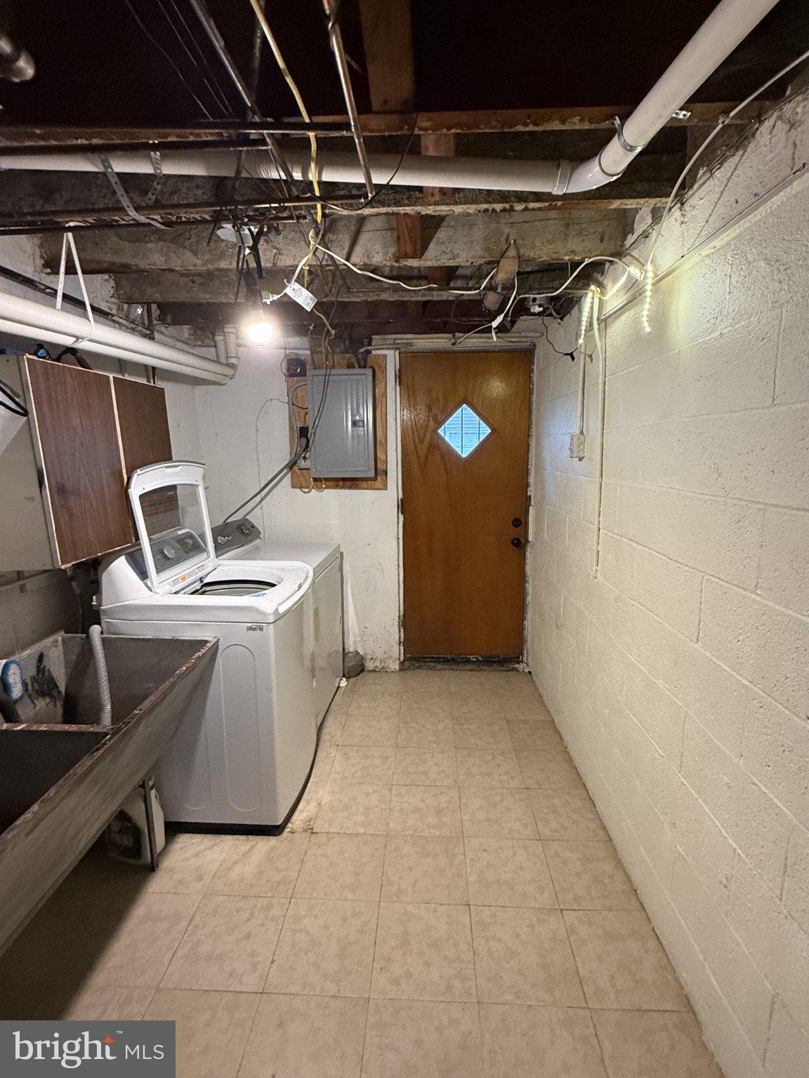 PHILADELPHIA - Residential