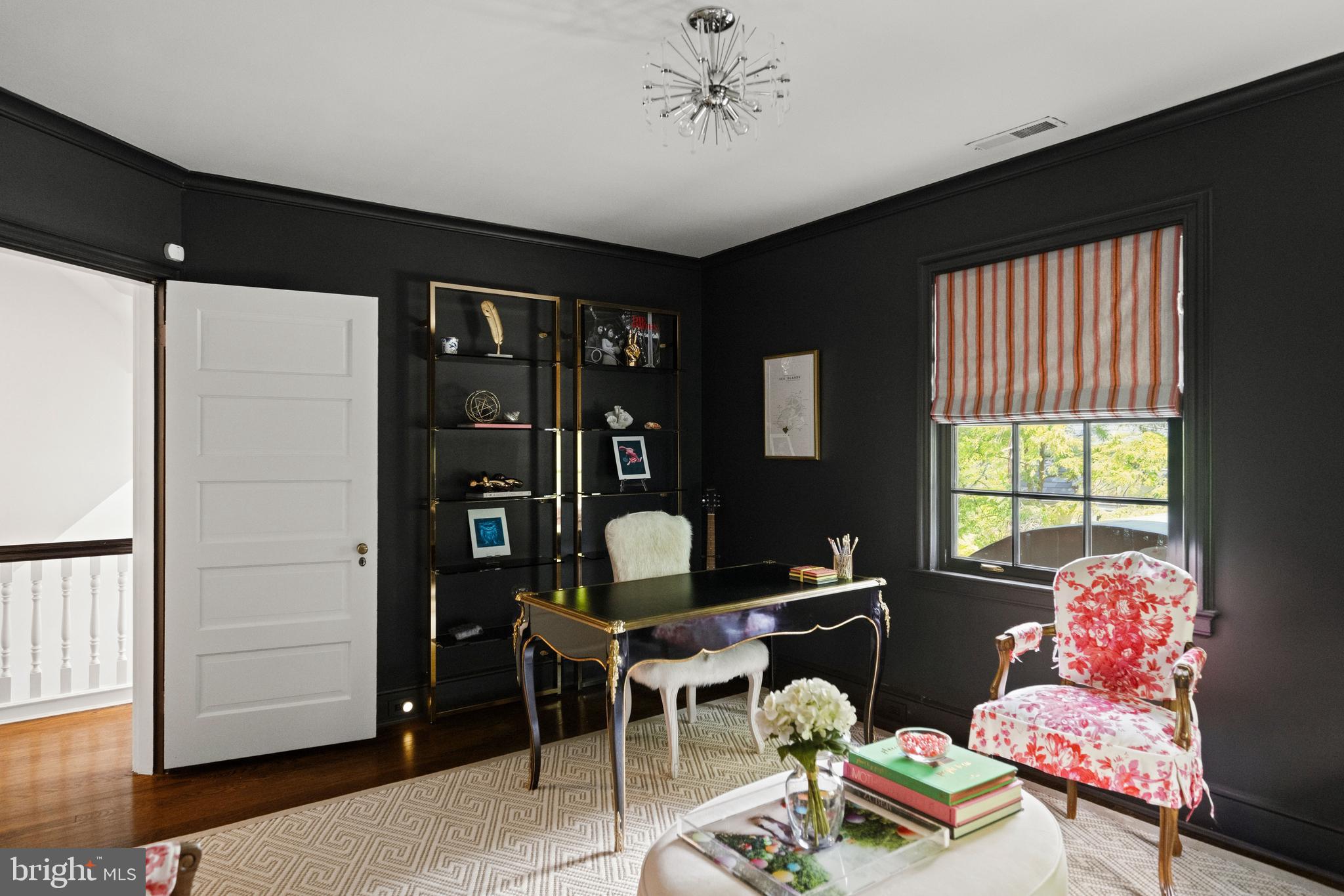 WESLEY HEIGHTS - Residential