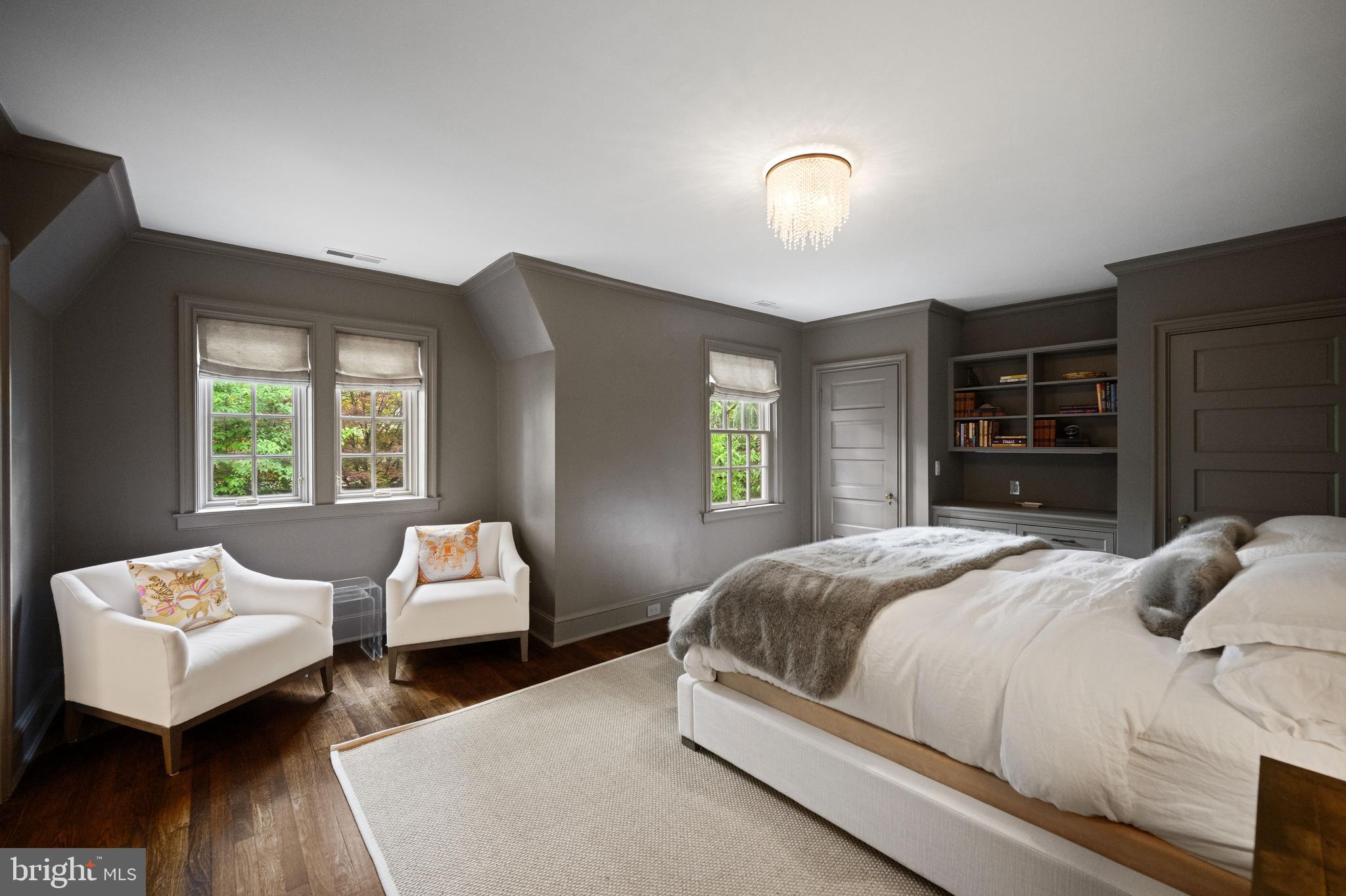 WESLEY HEIGHTS - Residential
