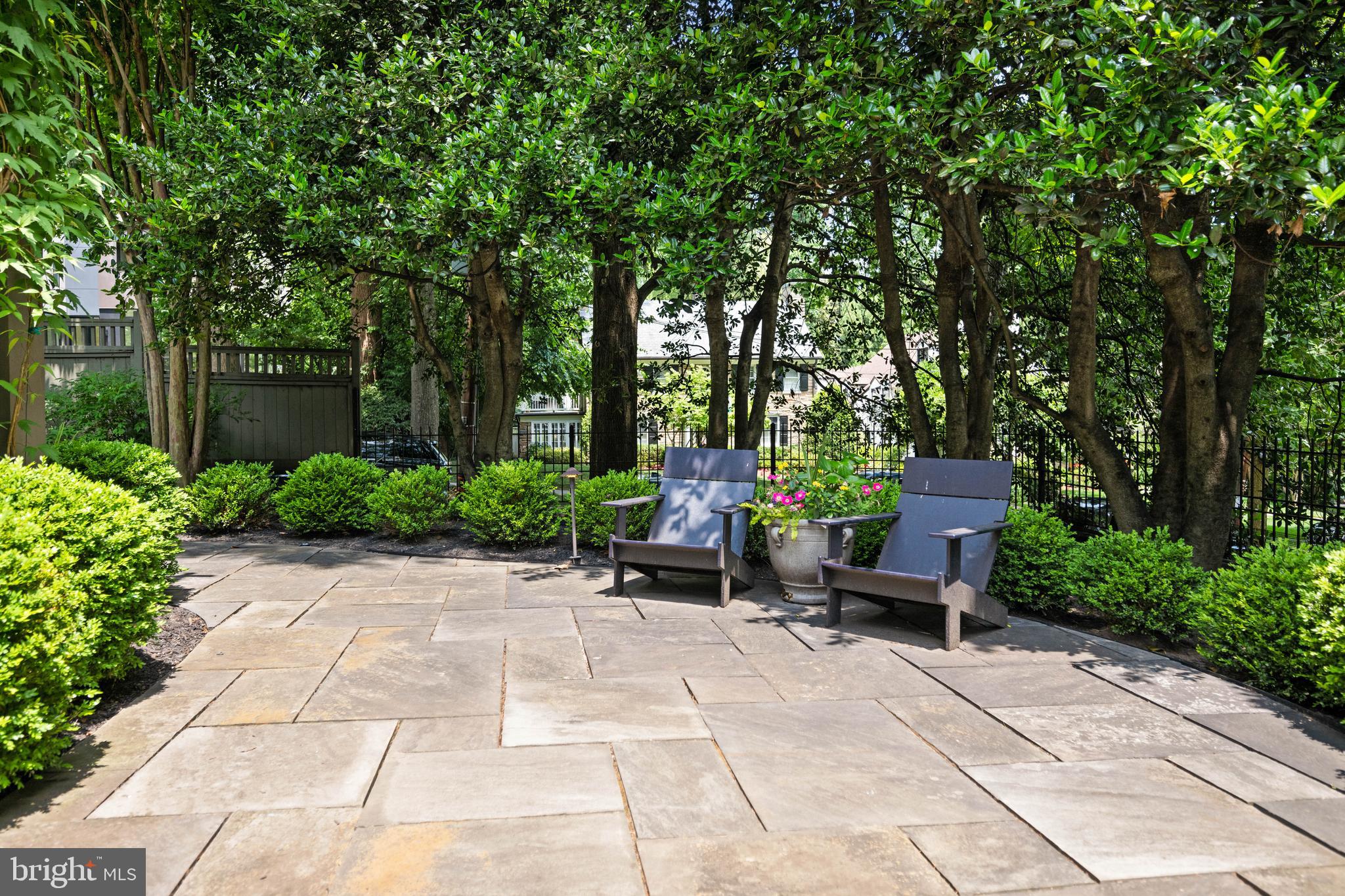 WESLEY HEIGHTS - Residential
