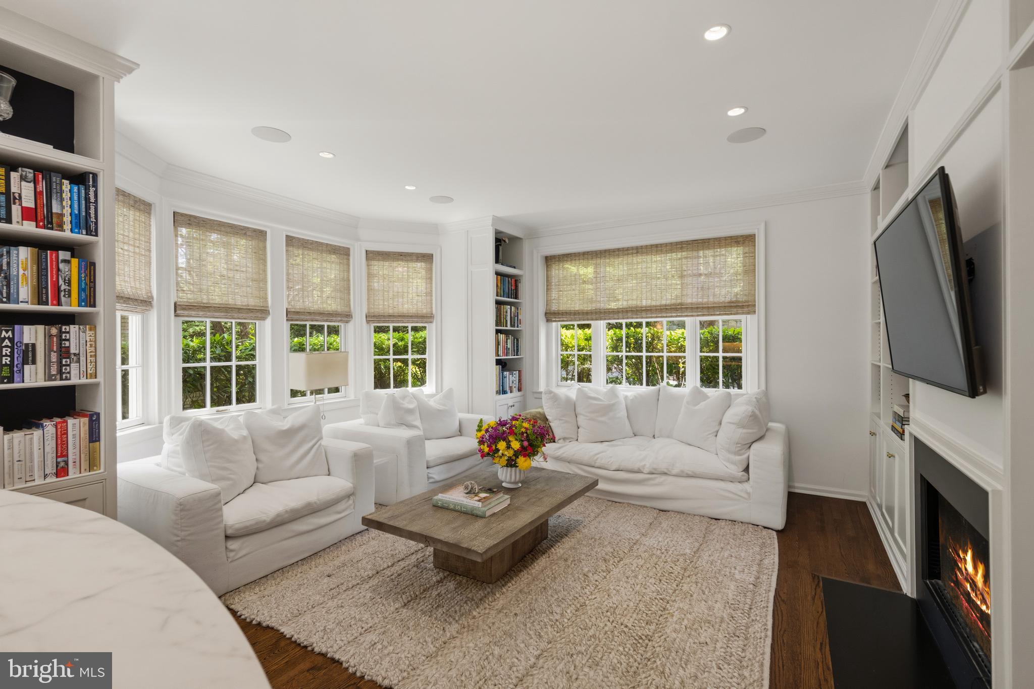 WESLEY HEIGHTS - Residential