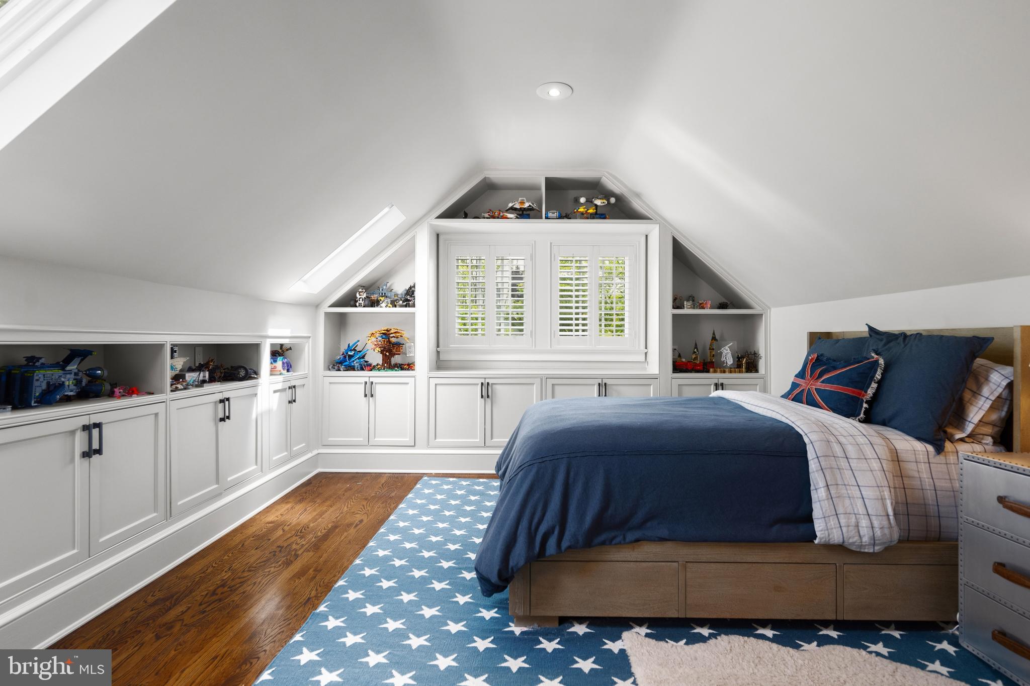 WESLEY HEIGHTS - Residential
