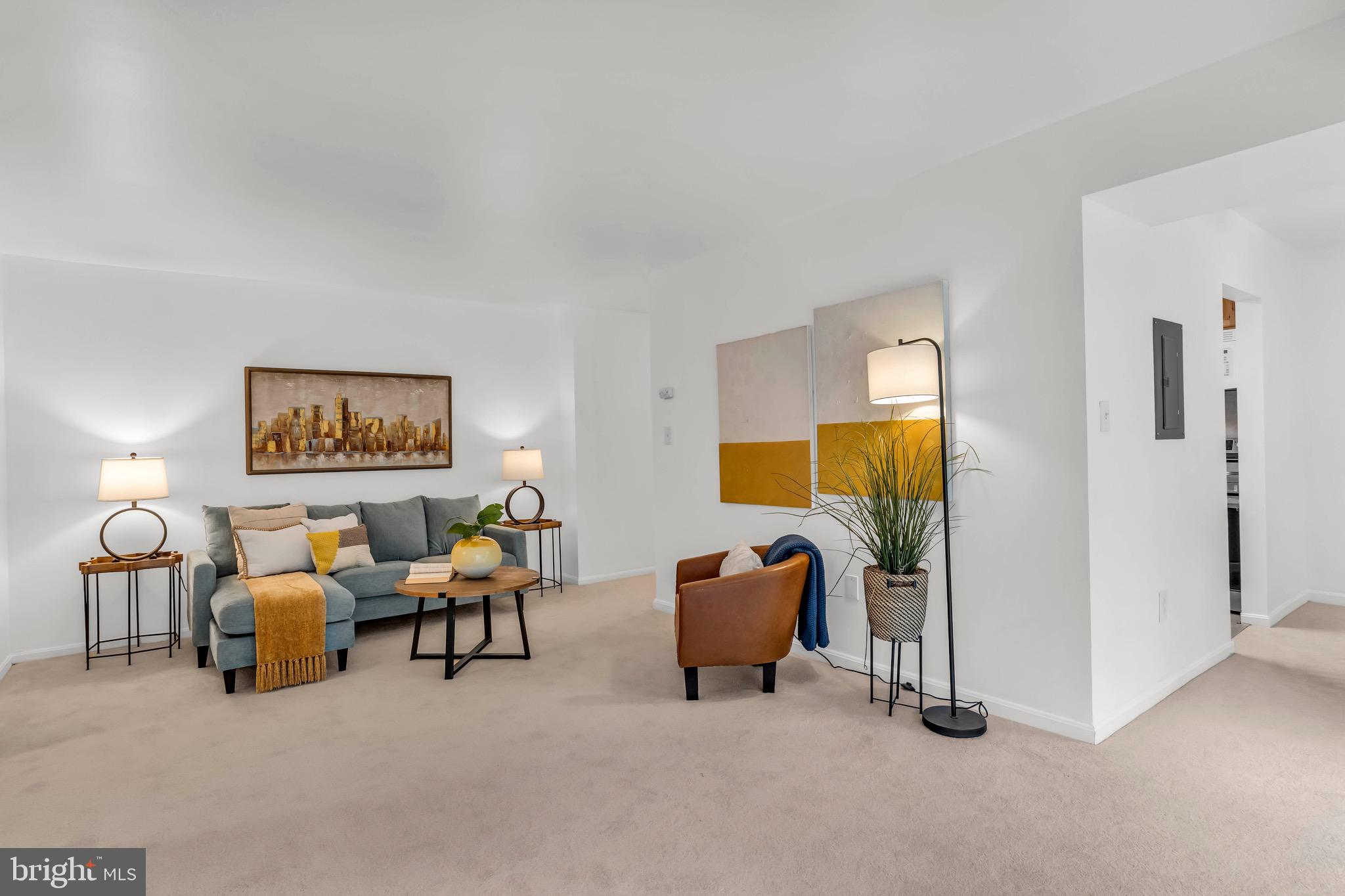 HAWTHORNE VILLAGE - Residential