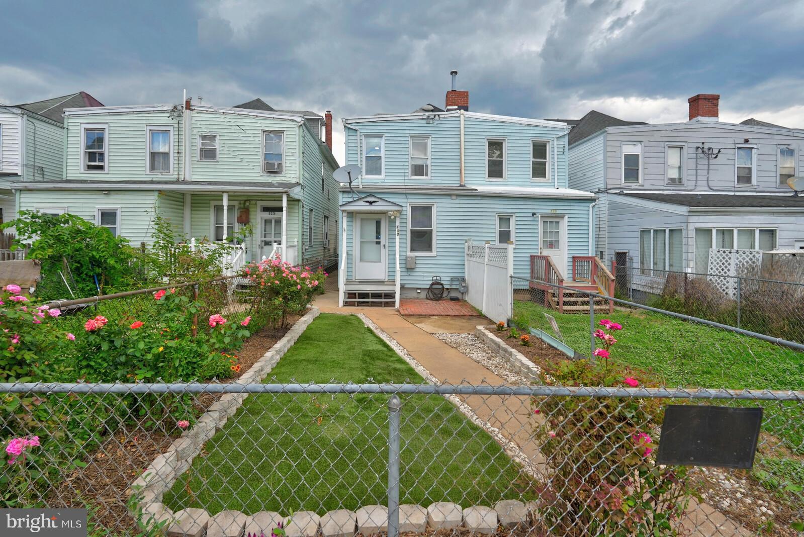 NORTH HAGERSTOWN - Residential