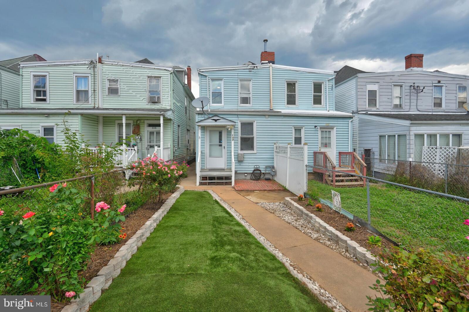 NORTH HAGERSTOWN - Residential