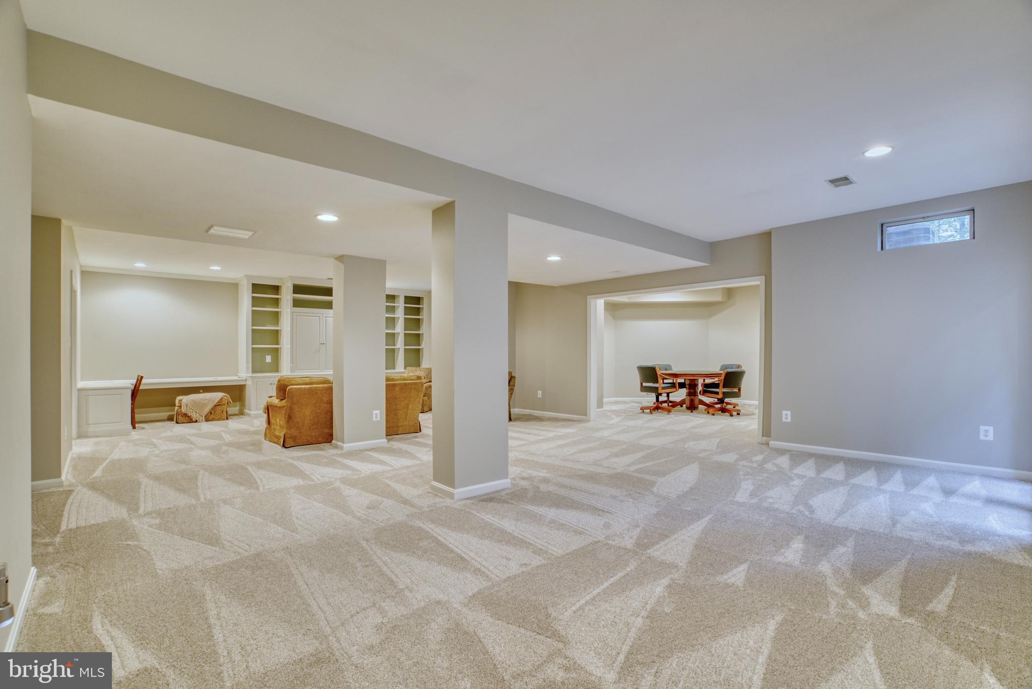 WOODLAND ESTATES - Residential