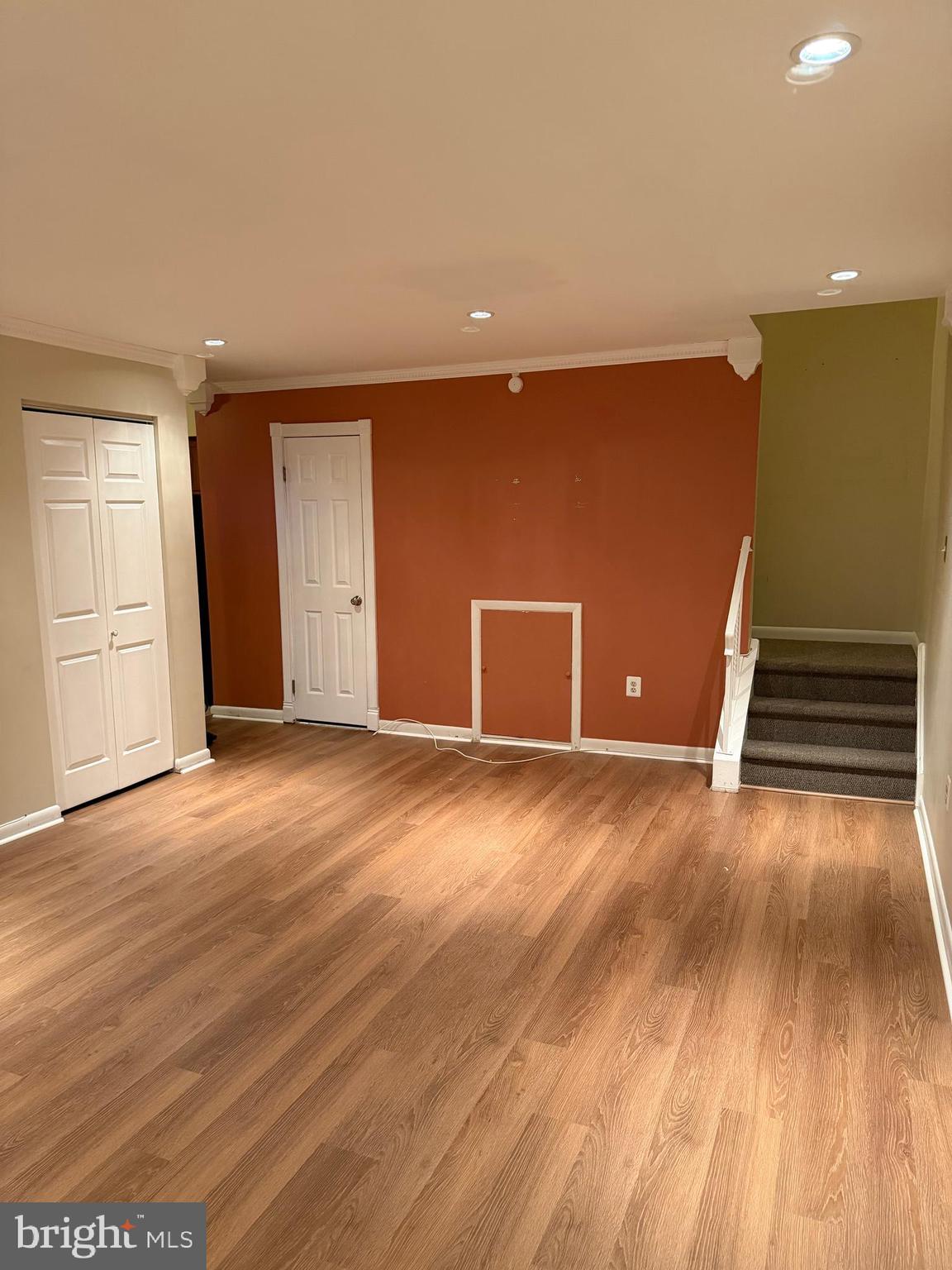 SAW MILL RUN - Residential