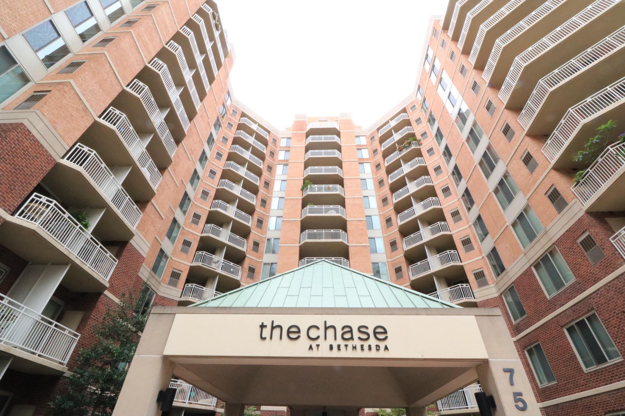 LARGE BETHESDA CONDO -- --- LARGEST SQ FEET FOR A 1 + 1 in the Bldg -- Welcome to this spacious 1 Bedroom 1 Bath, with Balcony, Hardwood floors in living area, carpet in bedroom, WASHER & DRYER IN UNIT & underground garage PARKING & STORAGE [ deeded separately & conveys ] . Updated kitchen with granite countertops, stainless appliances and breakfast bar. In the heart of Downtown Bethesda just steps to METRO, Shopping, Restaurants, Coffee, Grocery stores, the list goes on. Secure, Luxury condo building with concierge service, POOL & fitness center. Super convenient location just minutes to NIH, Walter Reed, DC, I-270, I-495. Check out the V Tour.  - BETHESDA at it's B-E-S-T!!!