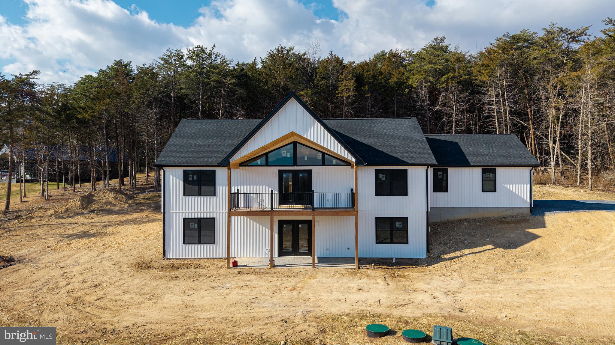 MOUNTAIN VIEW - Residential