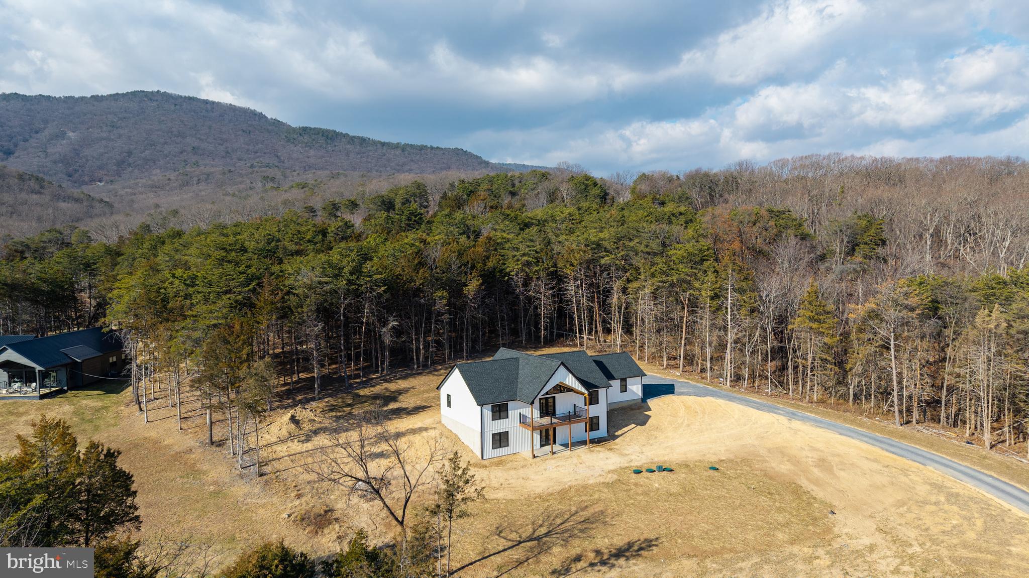 MOUNTAIN VIEW - Residential