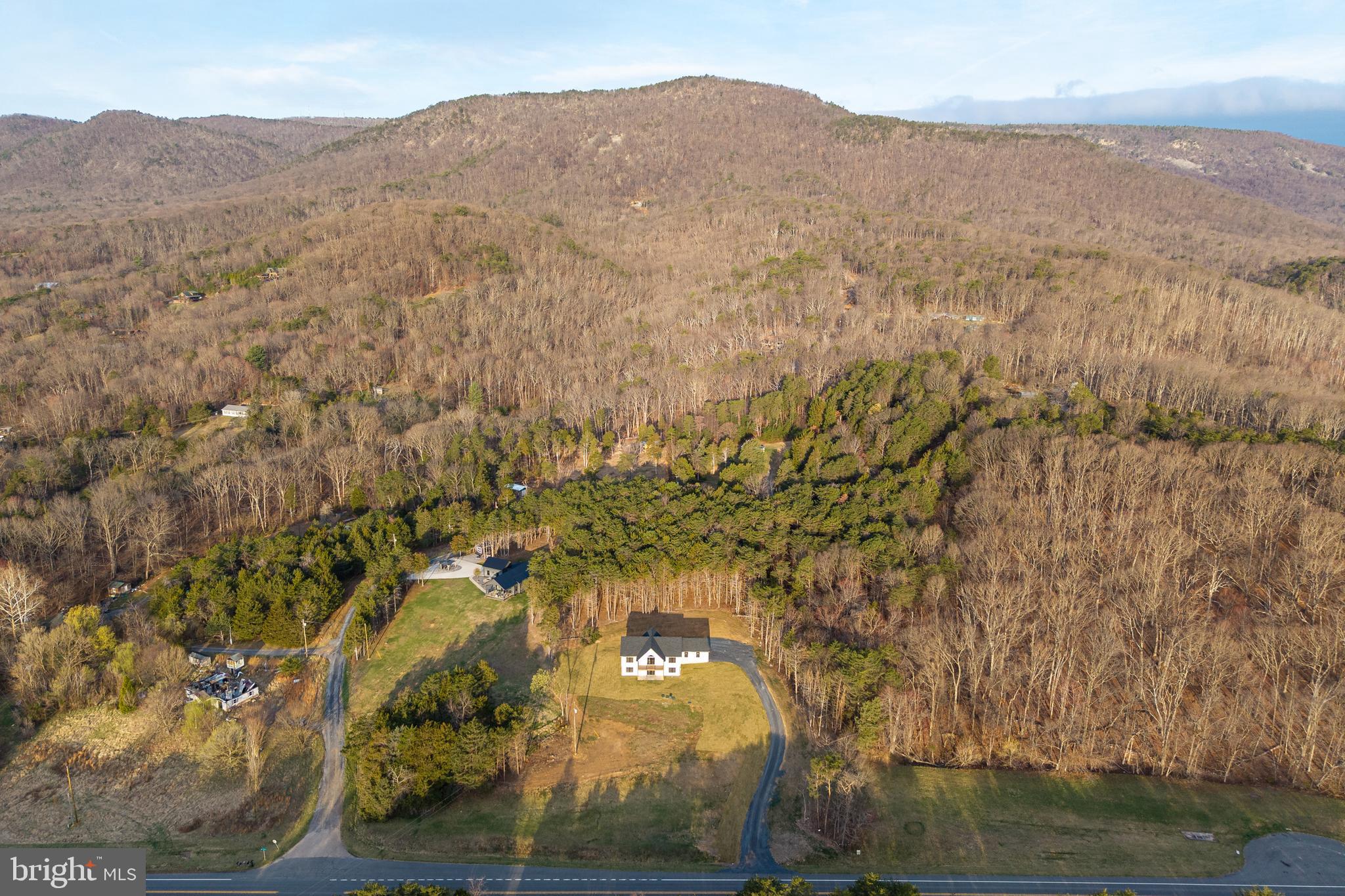 MOUNTAIN VIEW - Residential