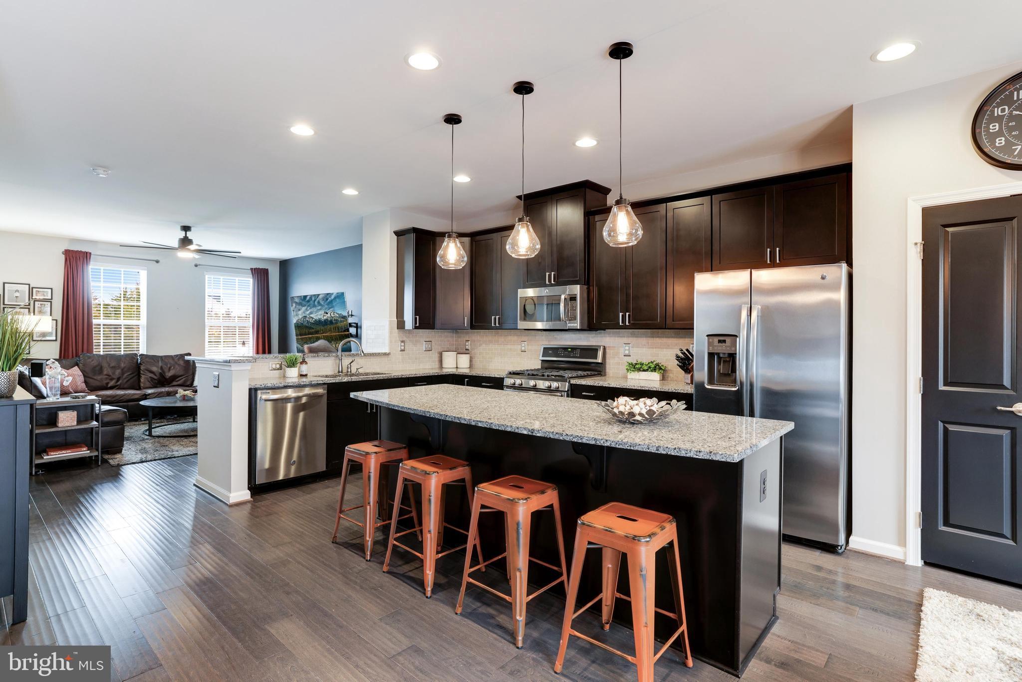 LAKE FREDERICK - Residential