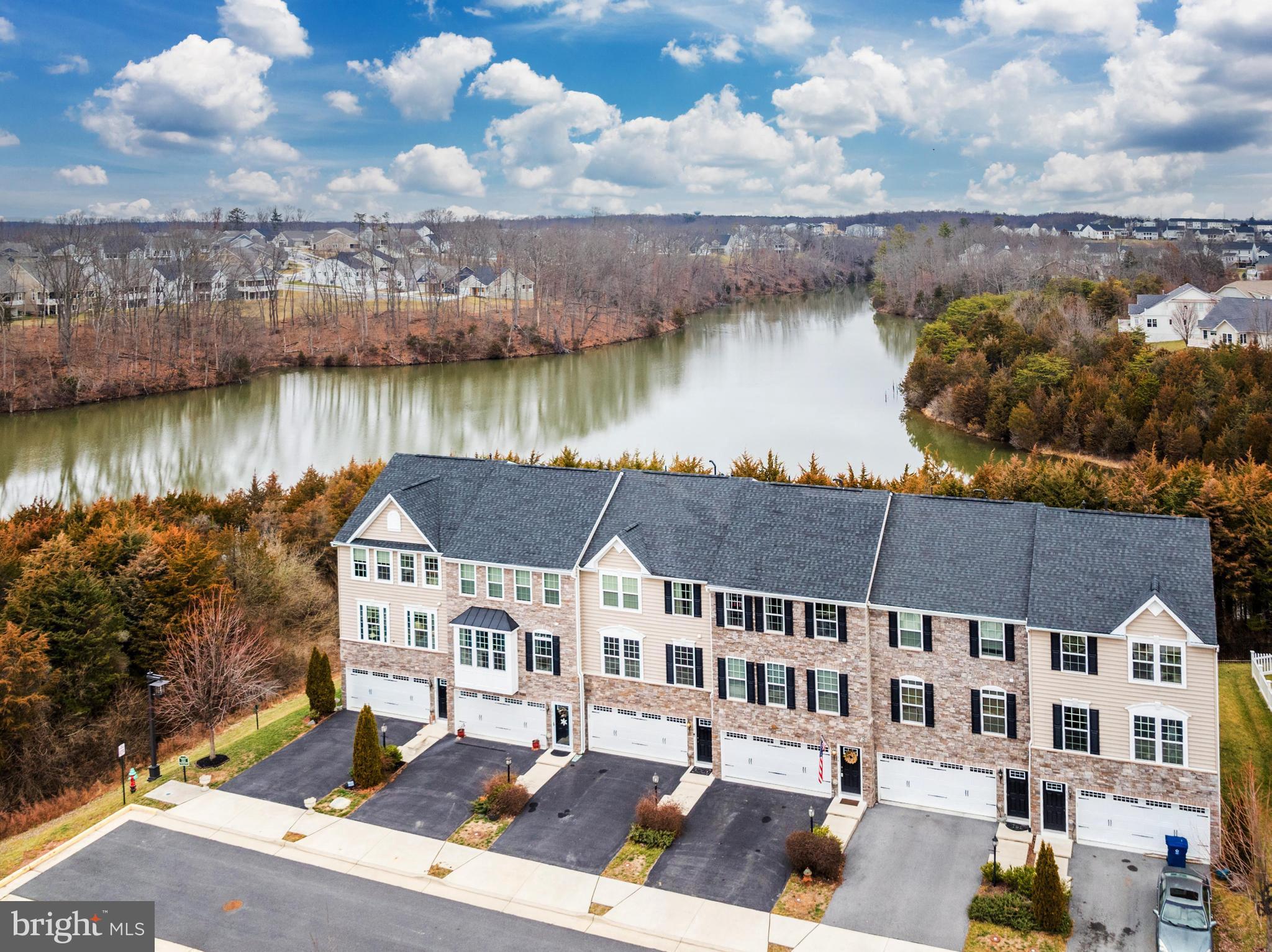 LAKE FREDERICK - Residential