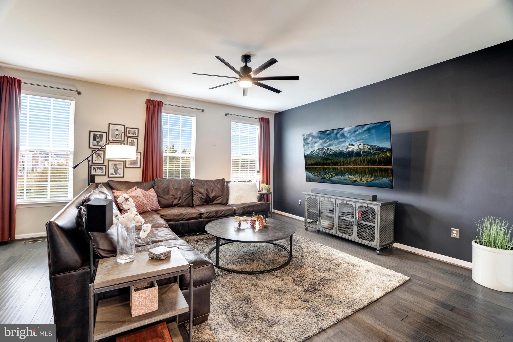 LAKE FREDERICK - Residential