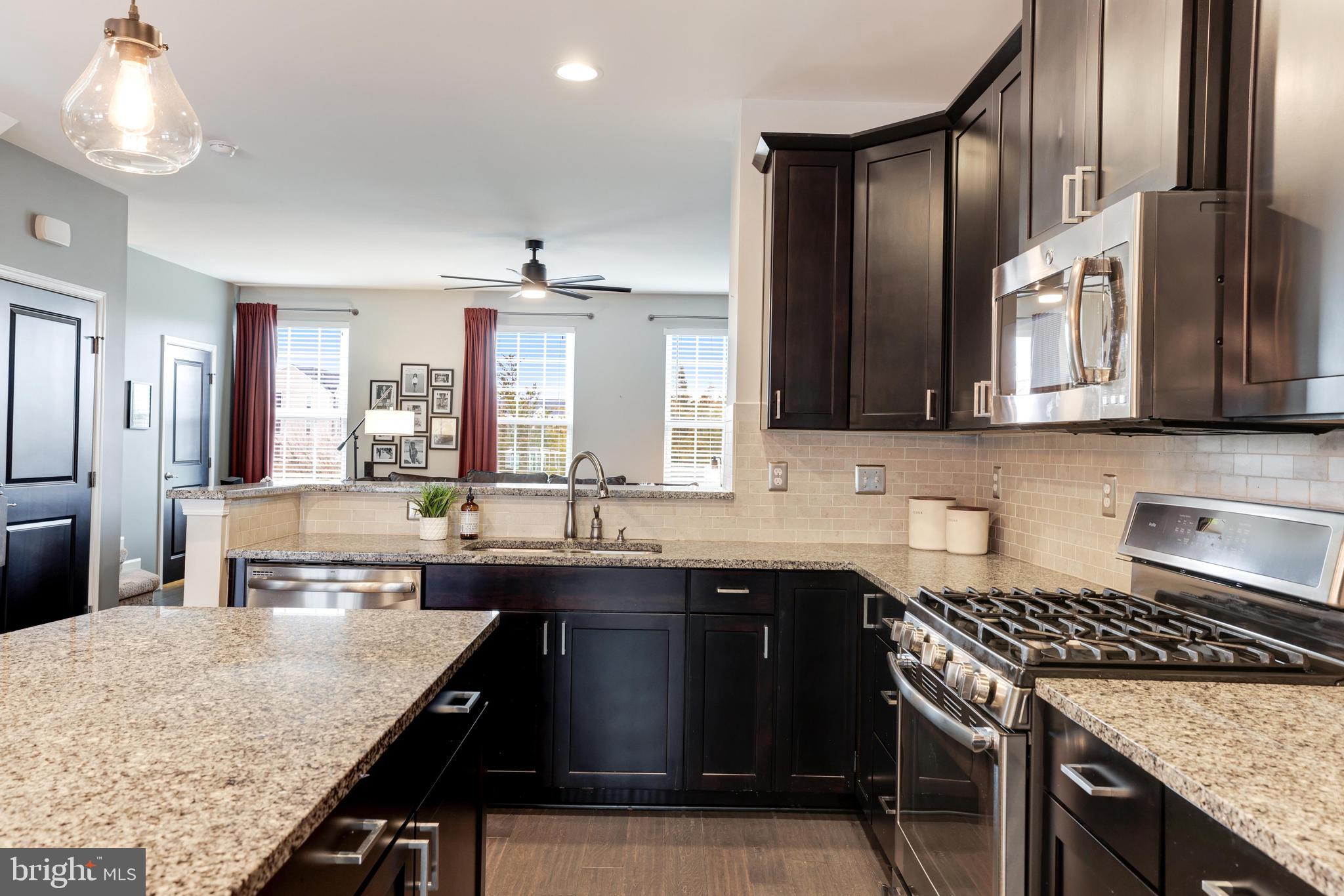 LAKE FREDERICK - Residential
