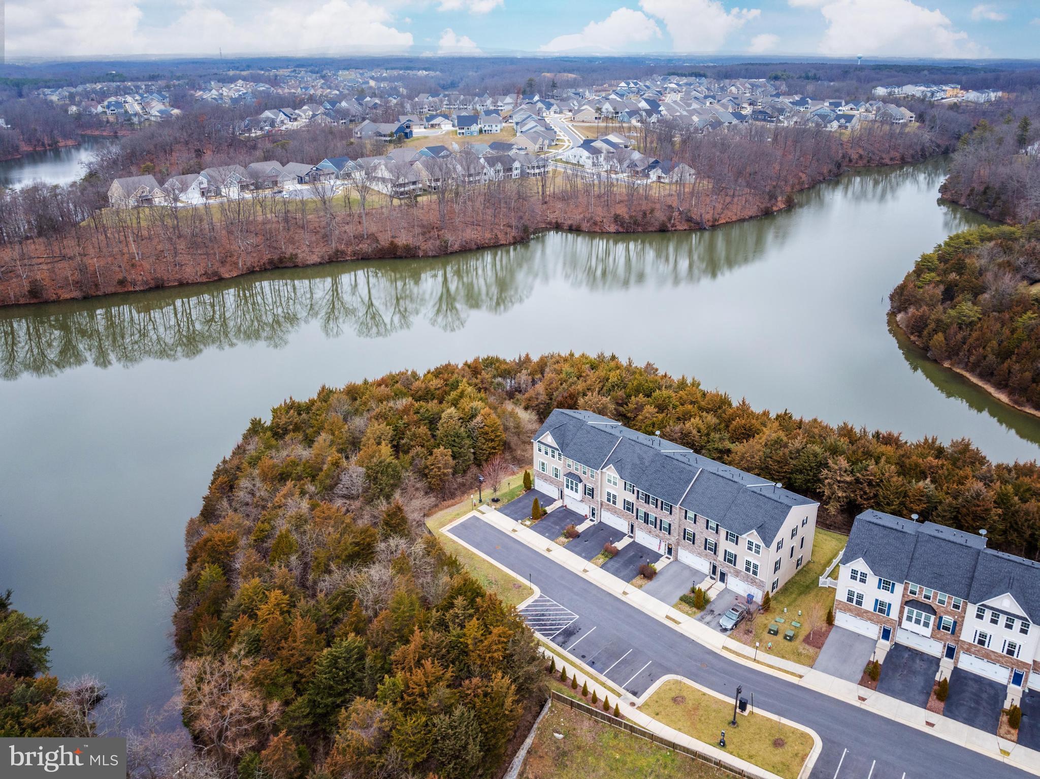 LAKE FREDERICK - Residential