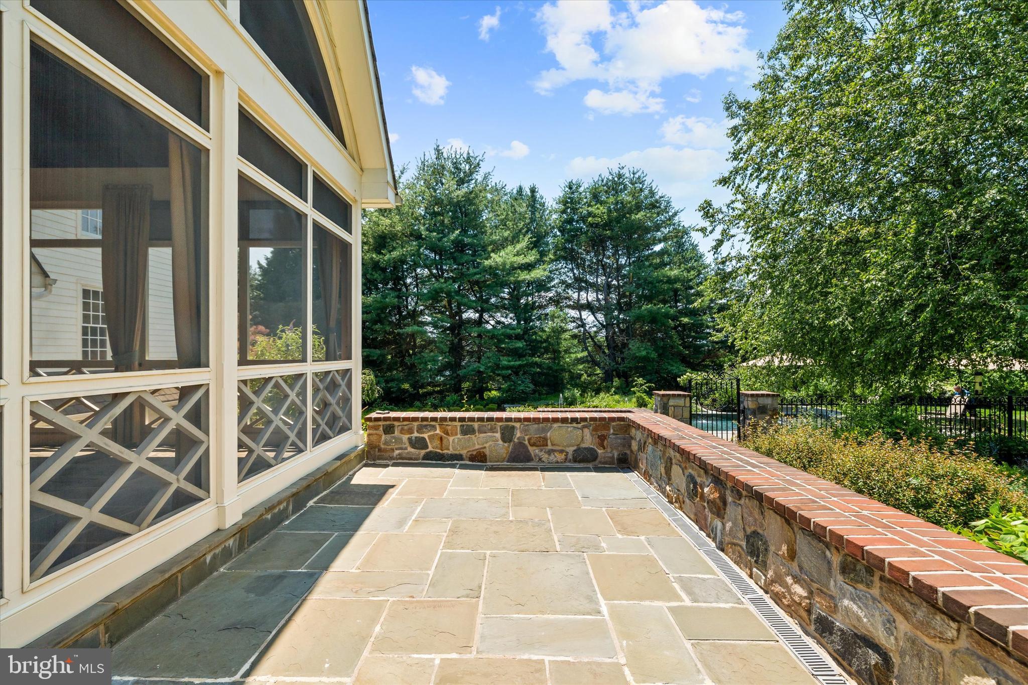 CENTREVILLE RESERV - Residential