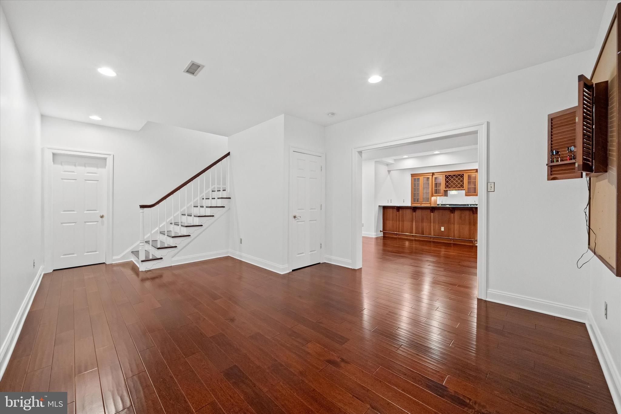 CENTREVILLE RESERV - Residential