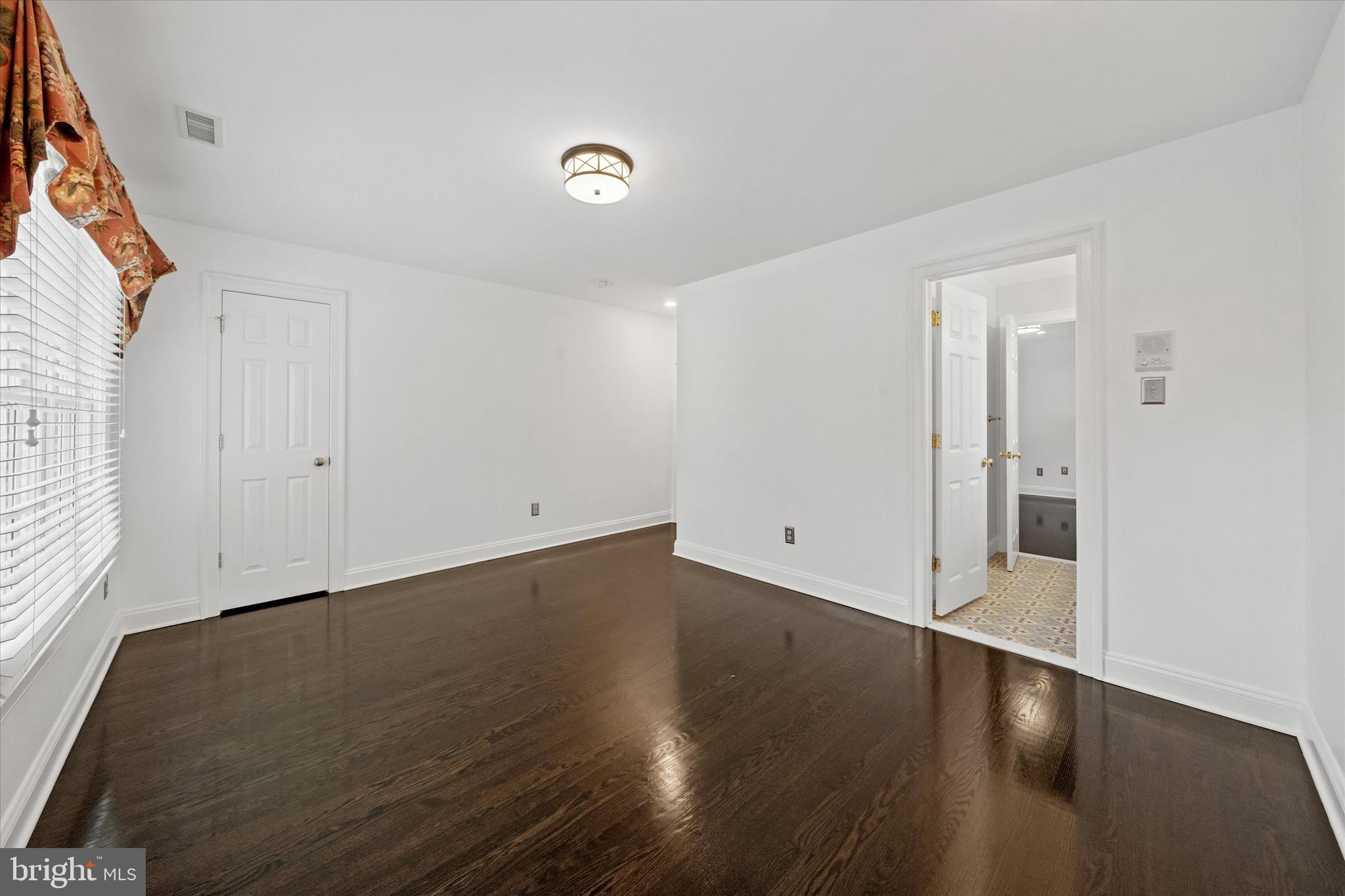 CENTREVILLE RESERV - Residential